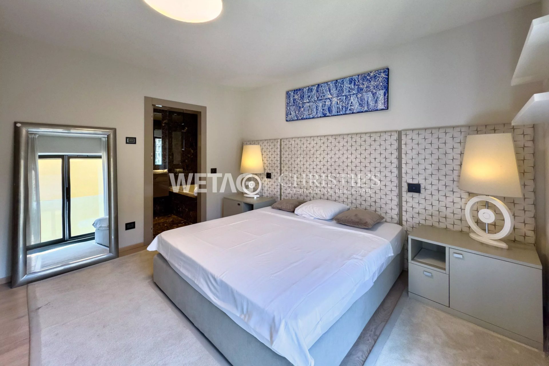 4 Bedroom Apartment/Flat's Image 5