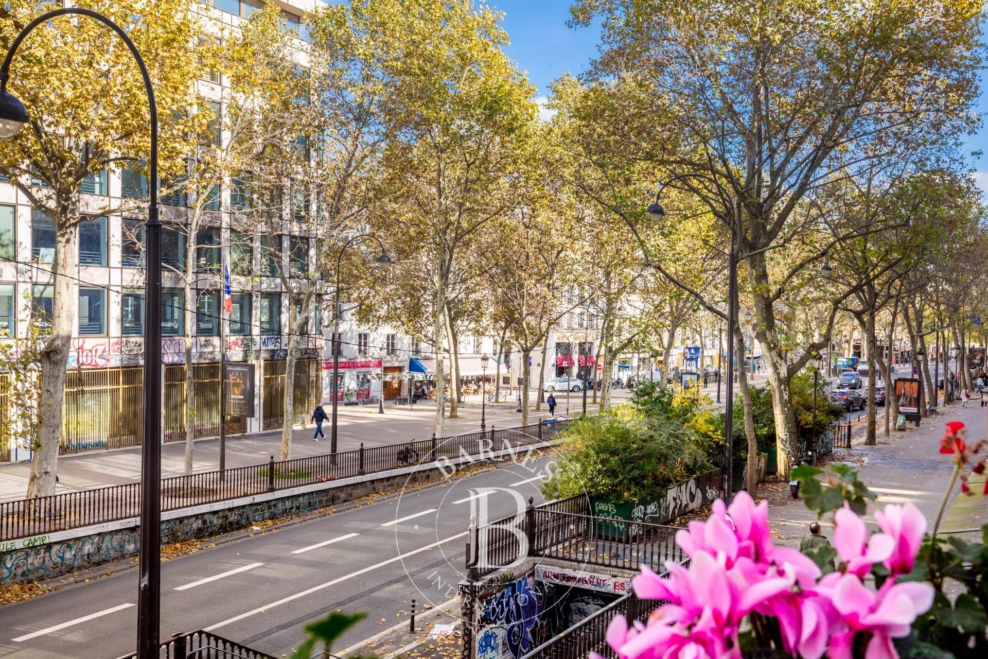 Daire Paris 3ème - picture 21