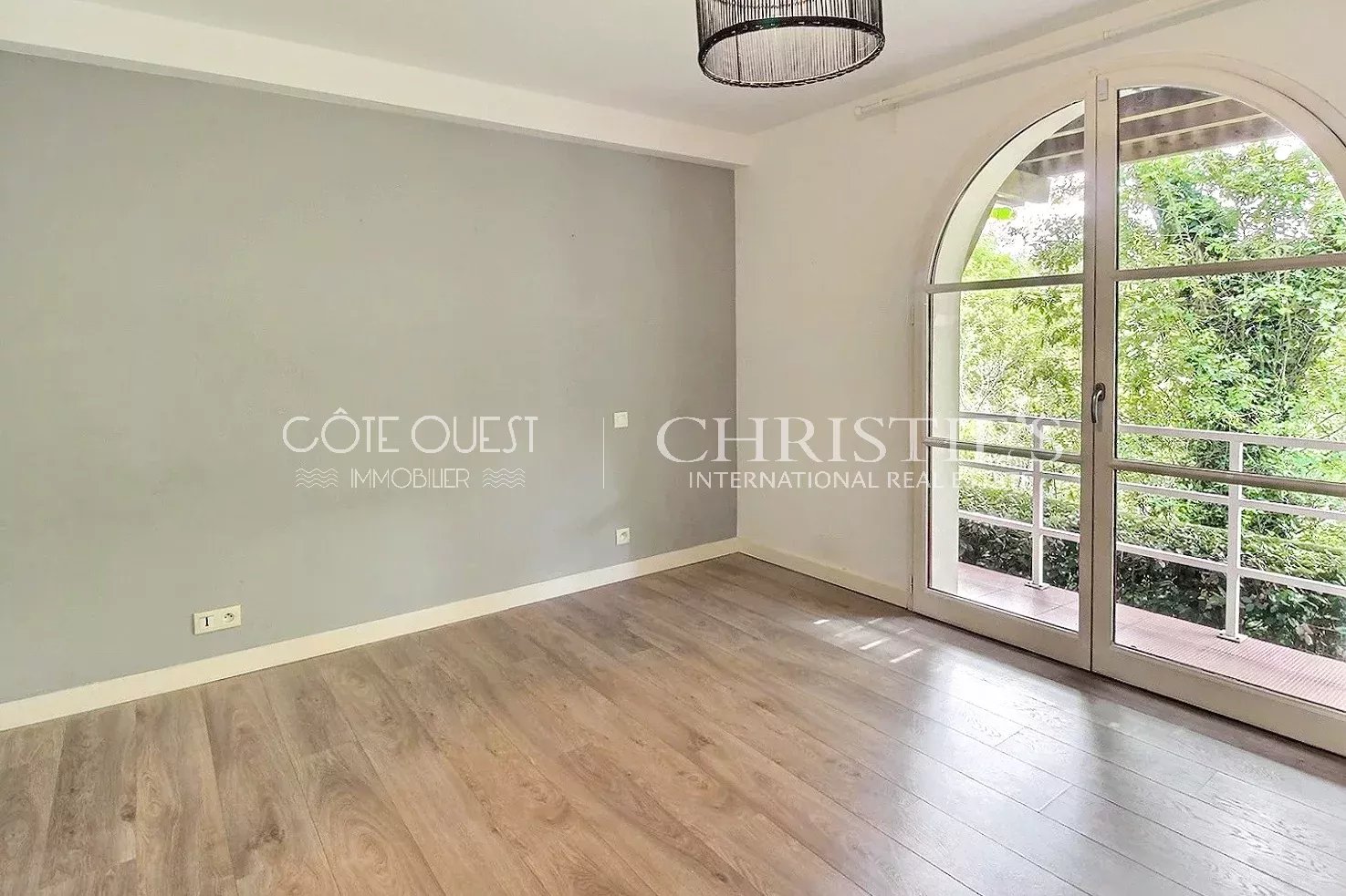 4 Bedroom Villa/Townhouse's Image 6