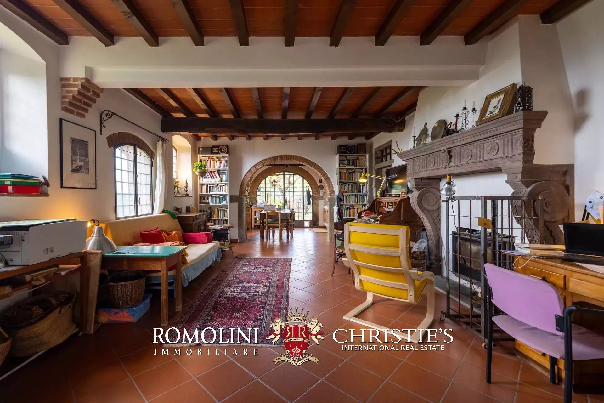 8 Bedroom Villa/Townhouse's Image 44