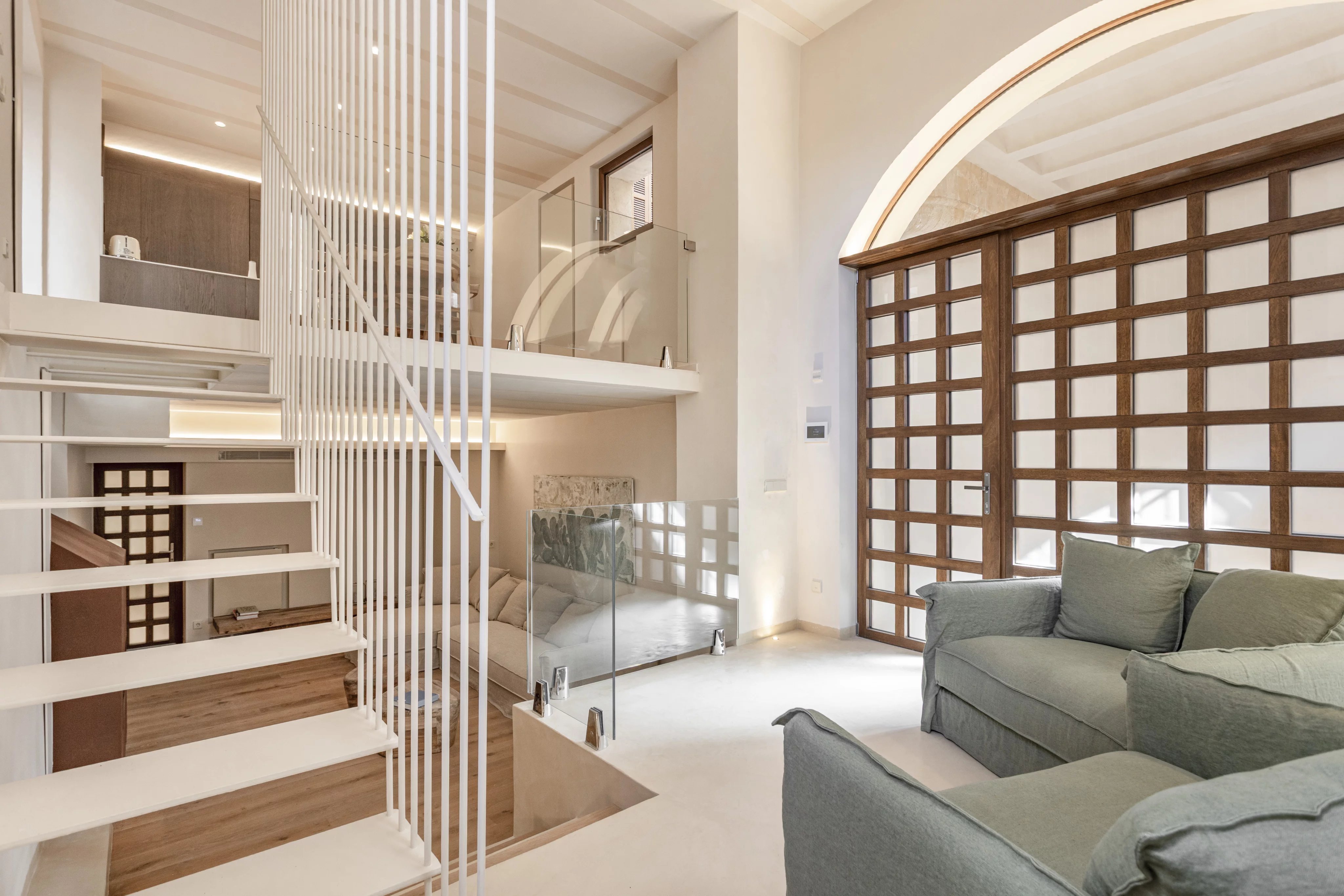 Duplex Exclusif – Un équilibre entre Histoire et Modernité