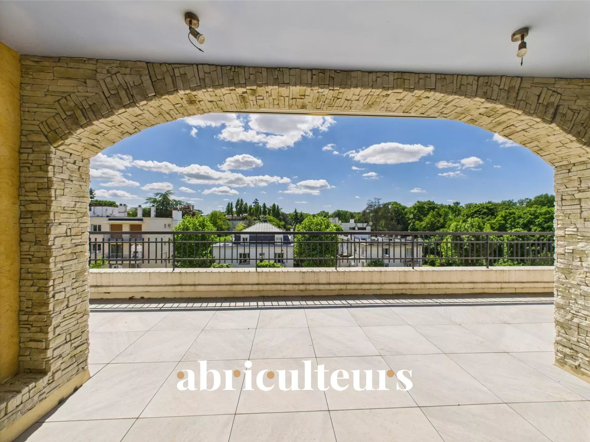 Agence immobilière de LES ABRICULTEURS