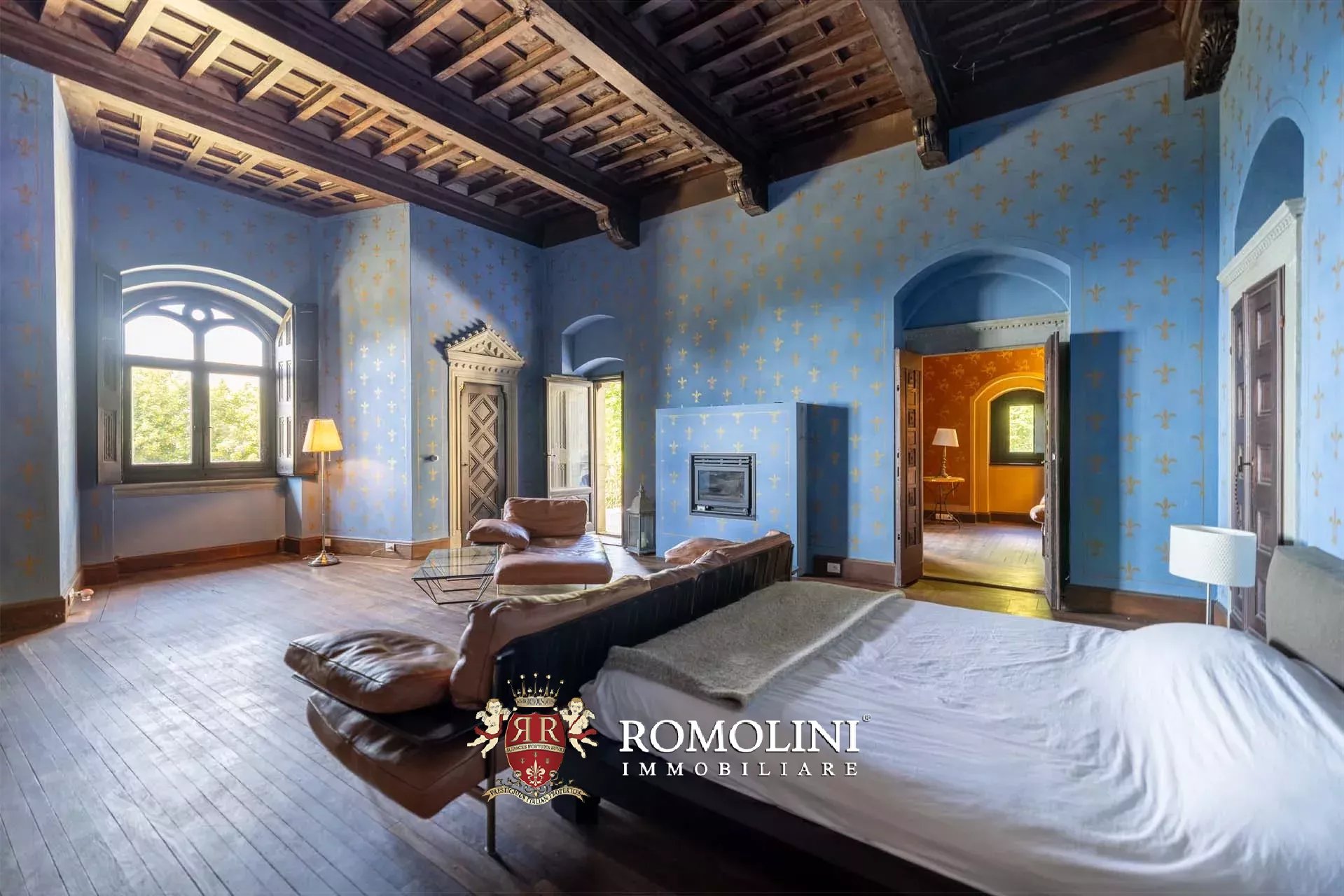 35 Bedroom Chateau's Image 44
