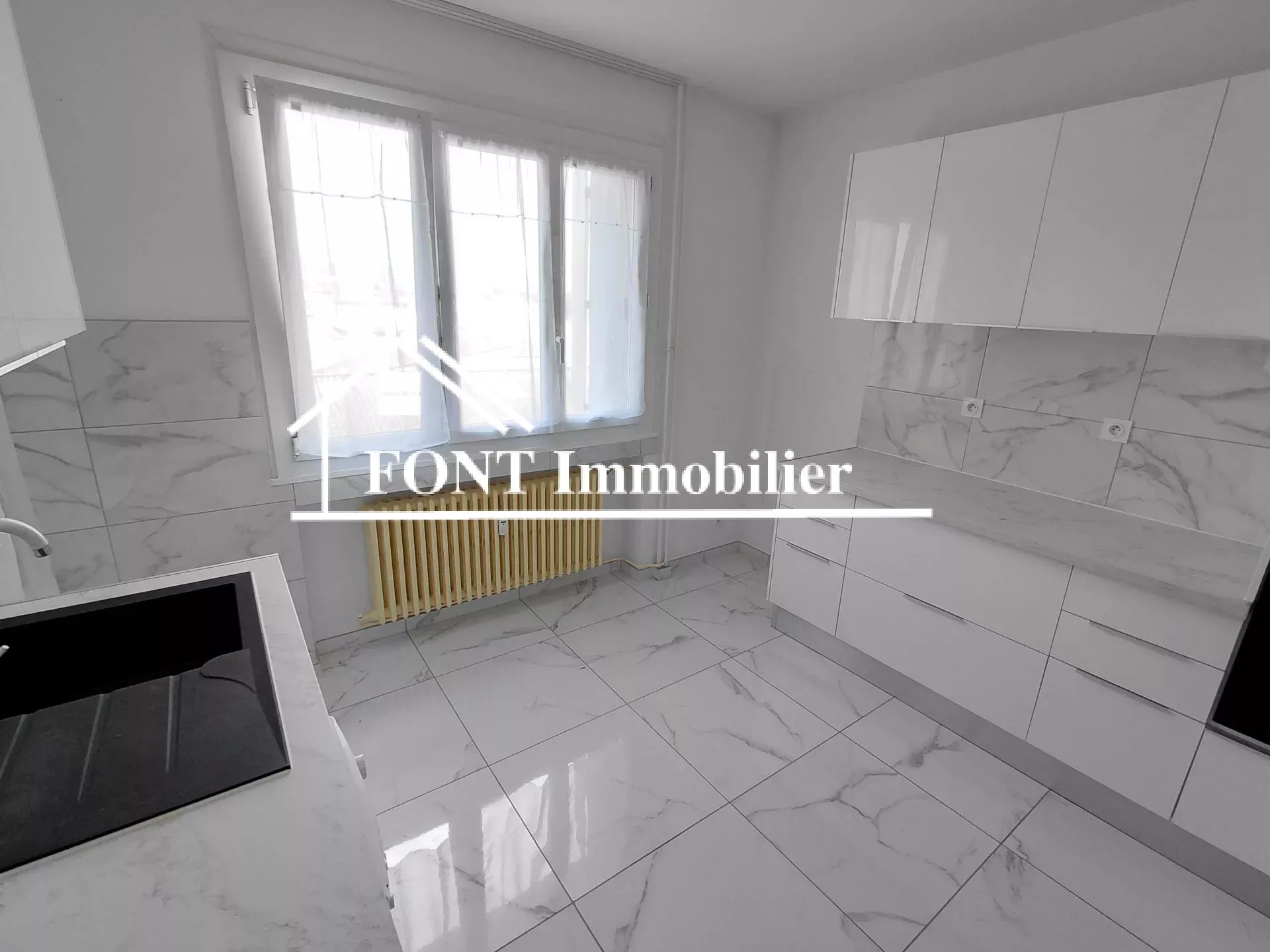 Appartement 3 pièces 76 m² · à Saint-Chamond · 76 m² · 120 000 €