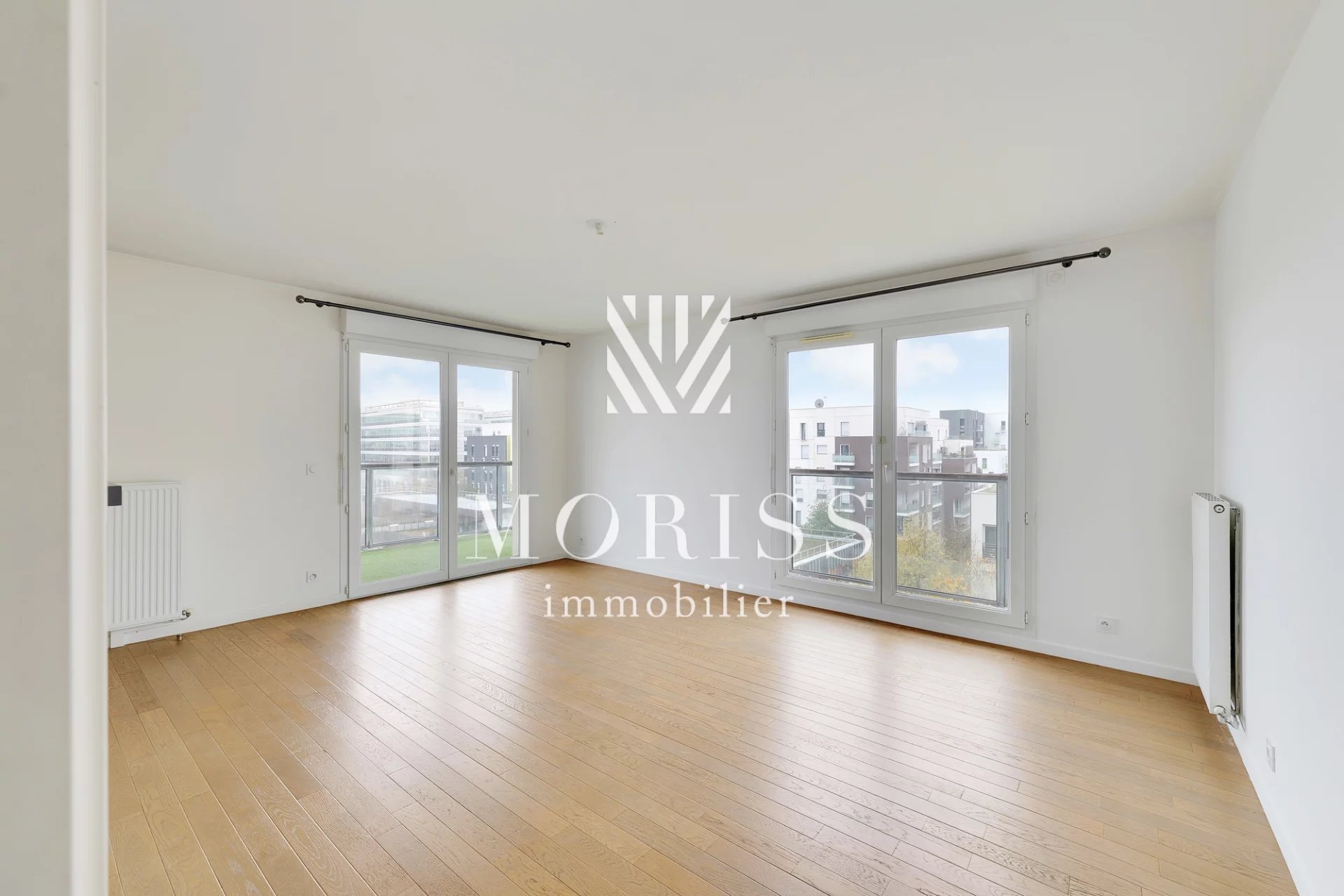 APPARTEMENT 4 PIECES 3 CHAMBRES - TERRASSE  - GENEVILLIERS - Image Array