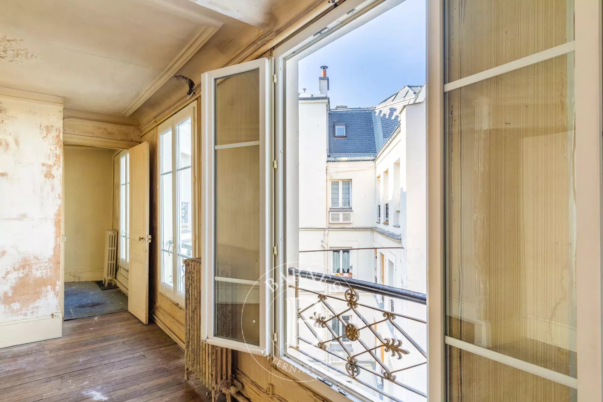 Daire Paris 10ème - picture 5