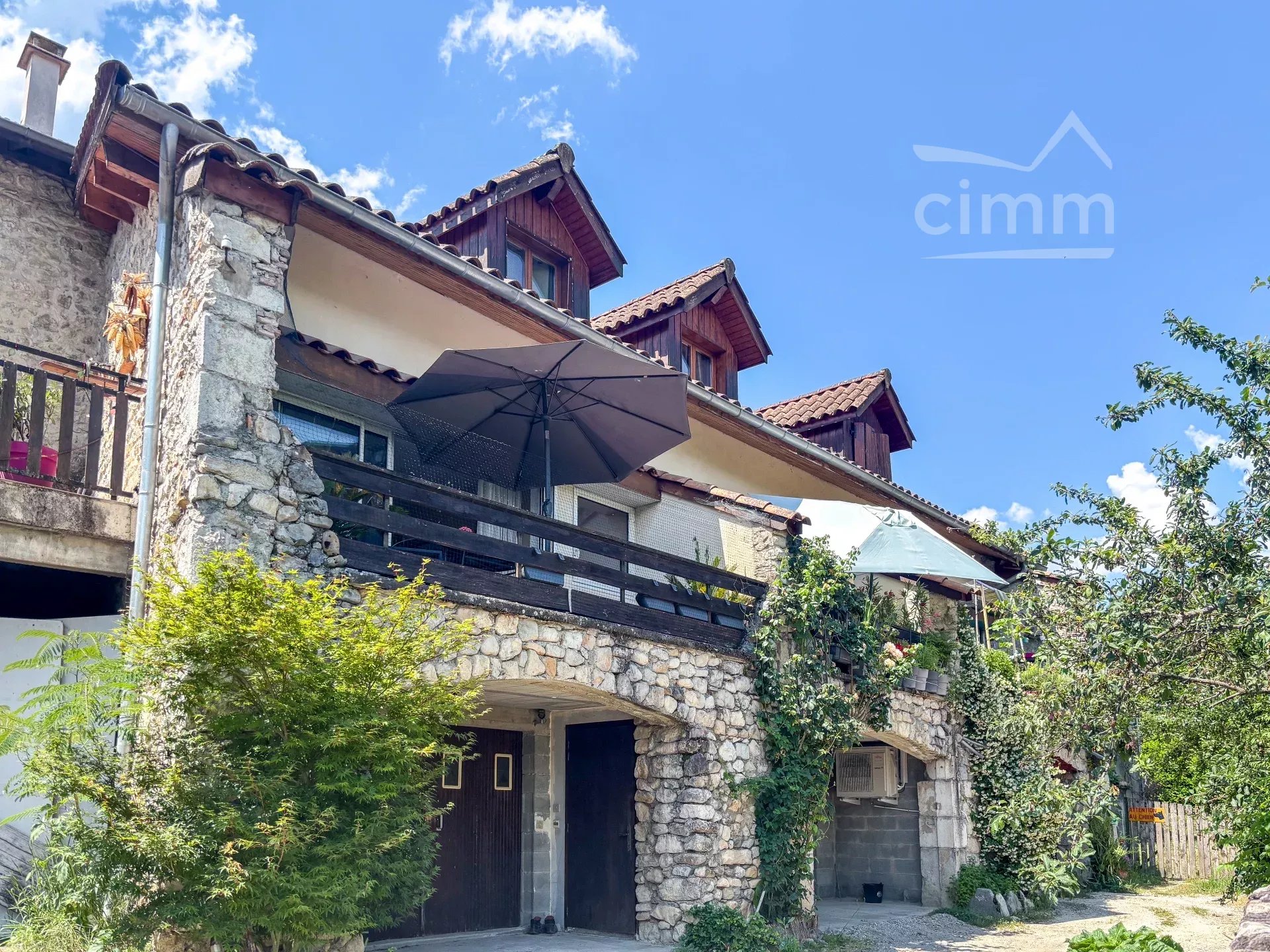 Agence immobilière de 