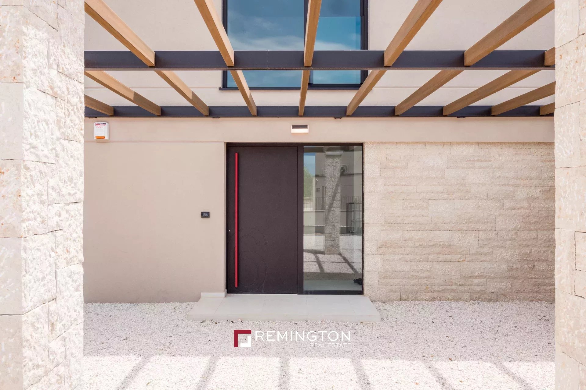 4 Bedroom Villa/Townhouse's Image 20