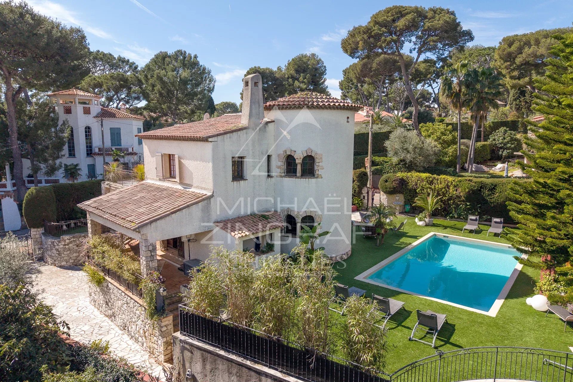 4 Bedroom Villa/Townhouse's Image 11