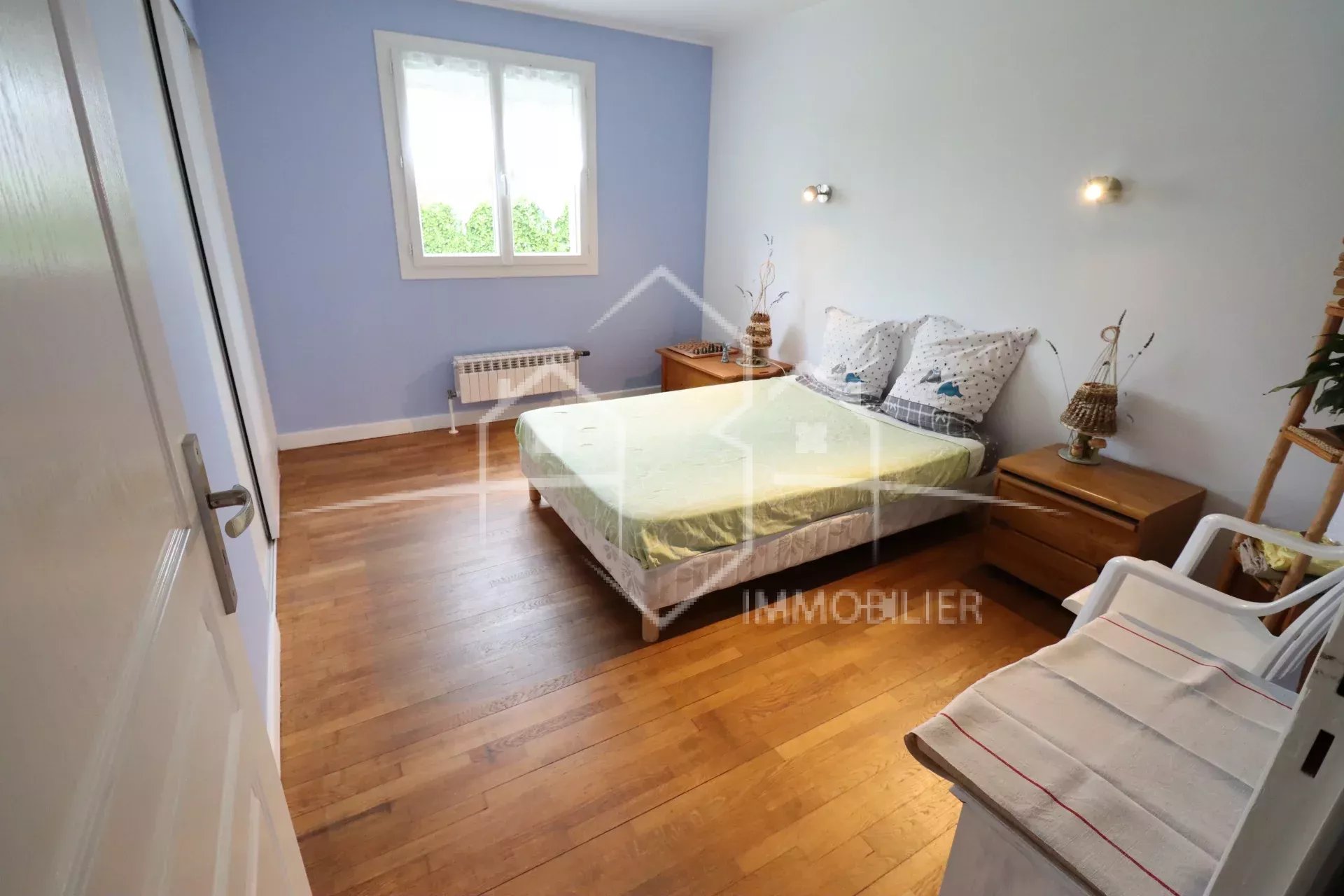 MAISON T4 AVEC VUE, SOUS-SOL ET PISCINE