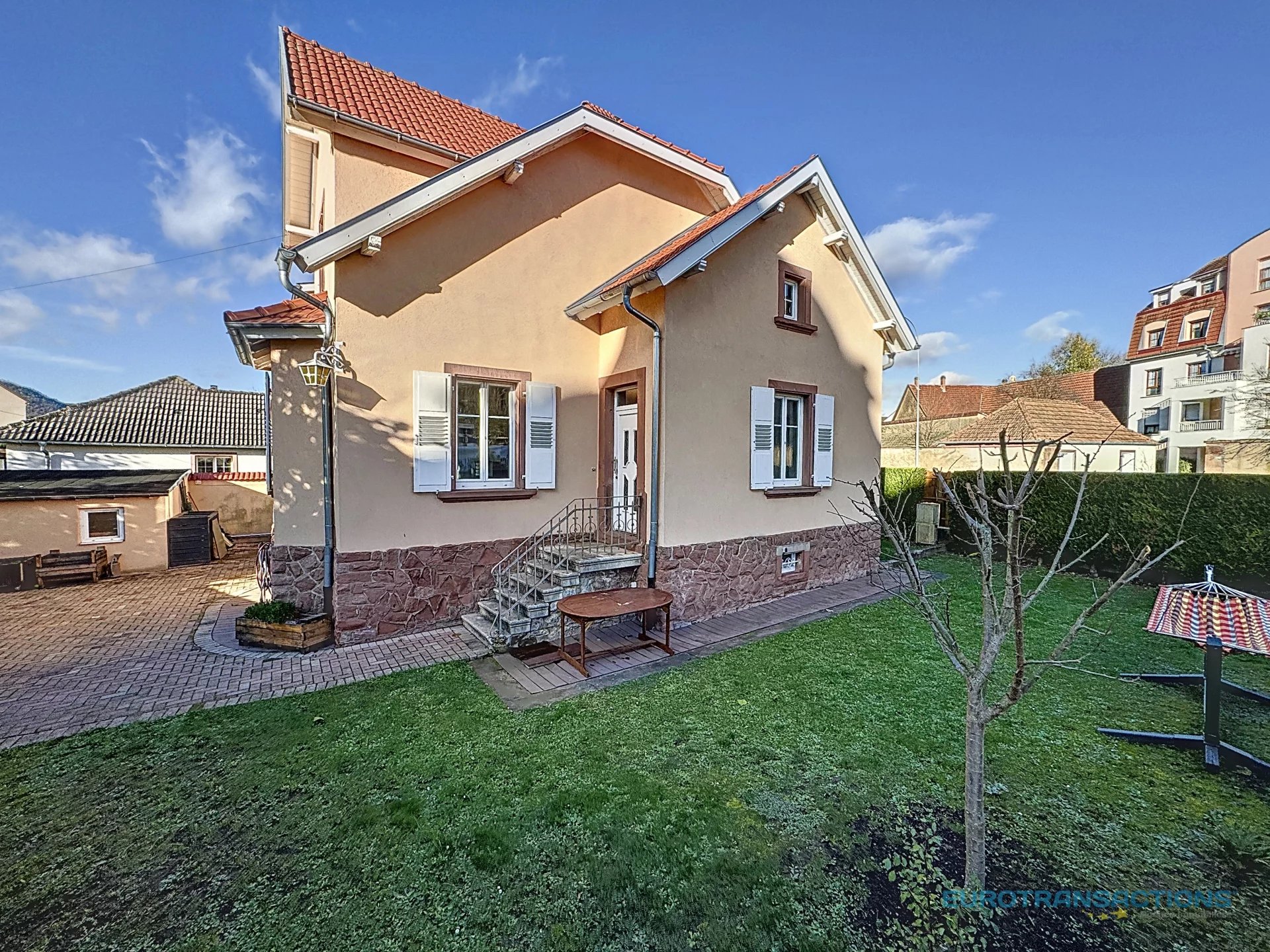 NIEDERBRONN-LES-BAINS, maison 6 pièces