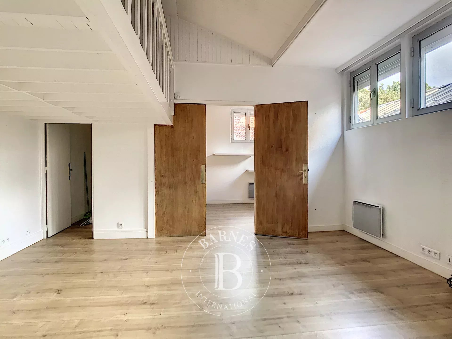 Daire Paris 18ème - picture 10