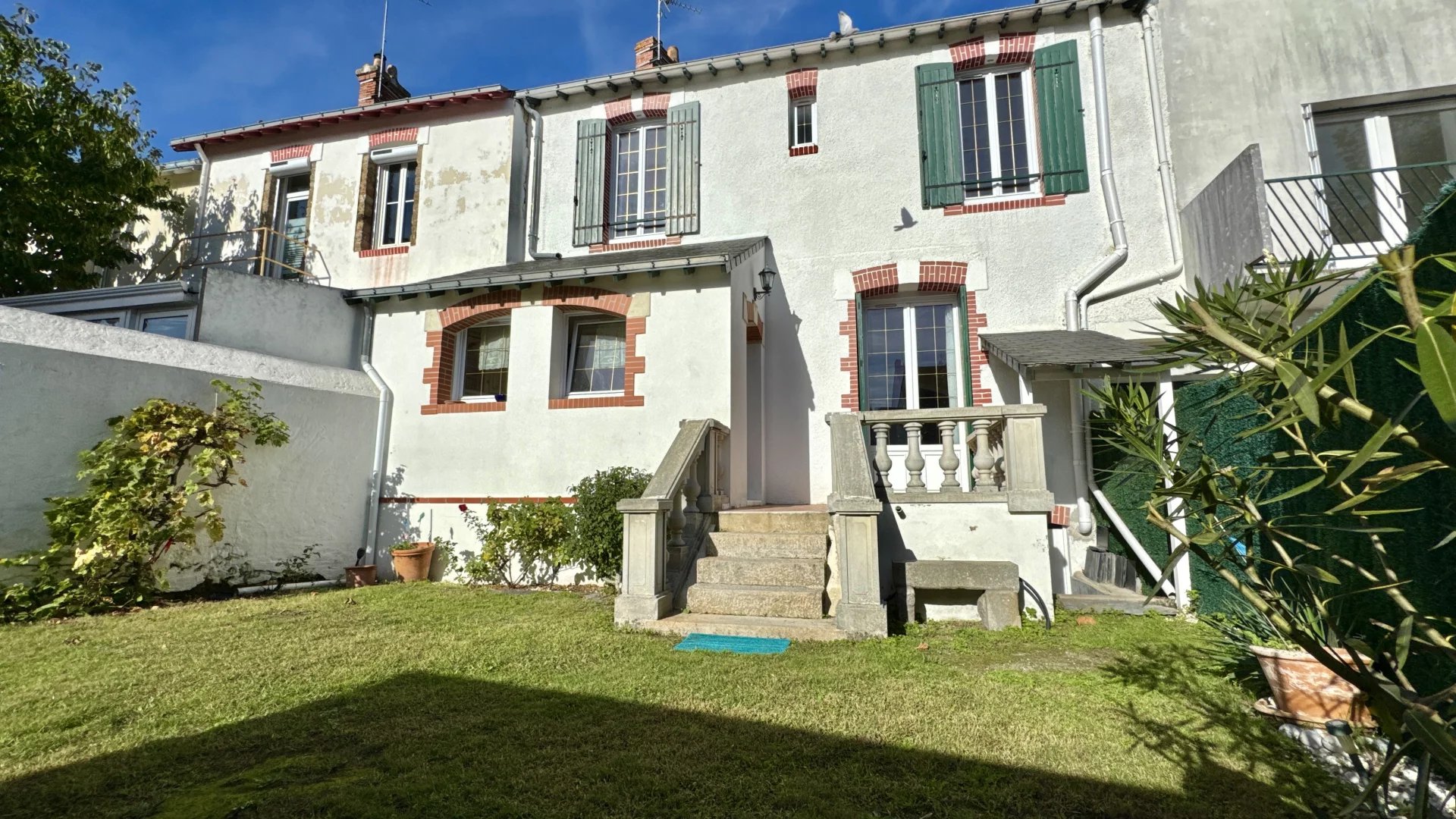 Agence immobilière de PERRAIS IMMOBILIER