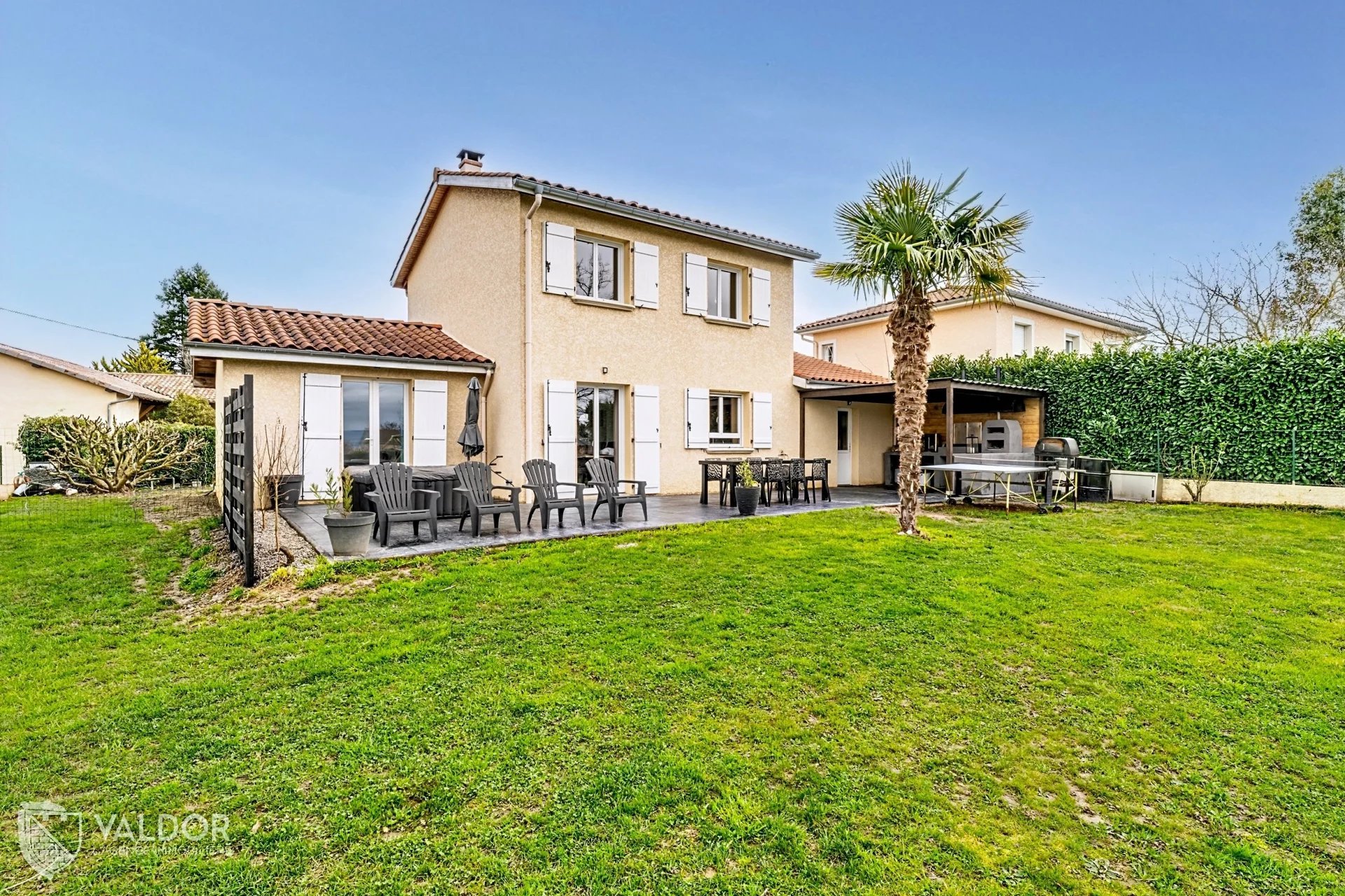 Maison de 2012 - 4 chambres - Belle vue sur le Beaujolais