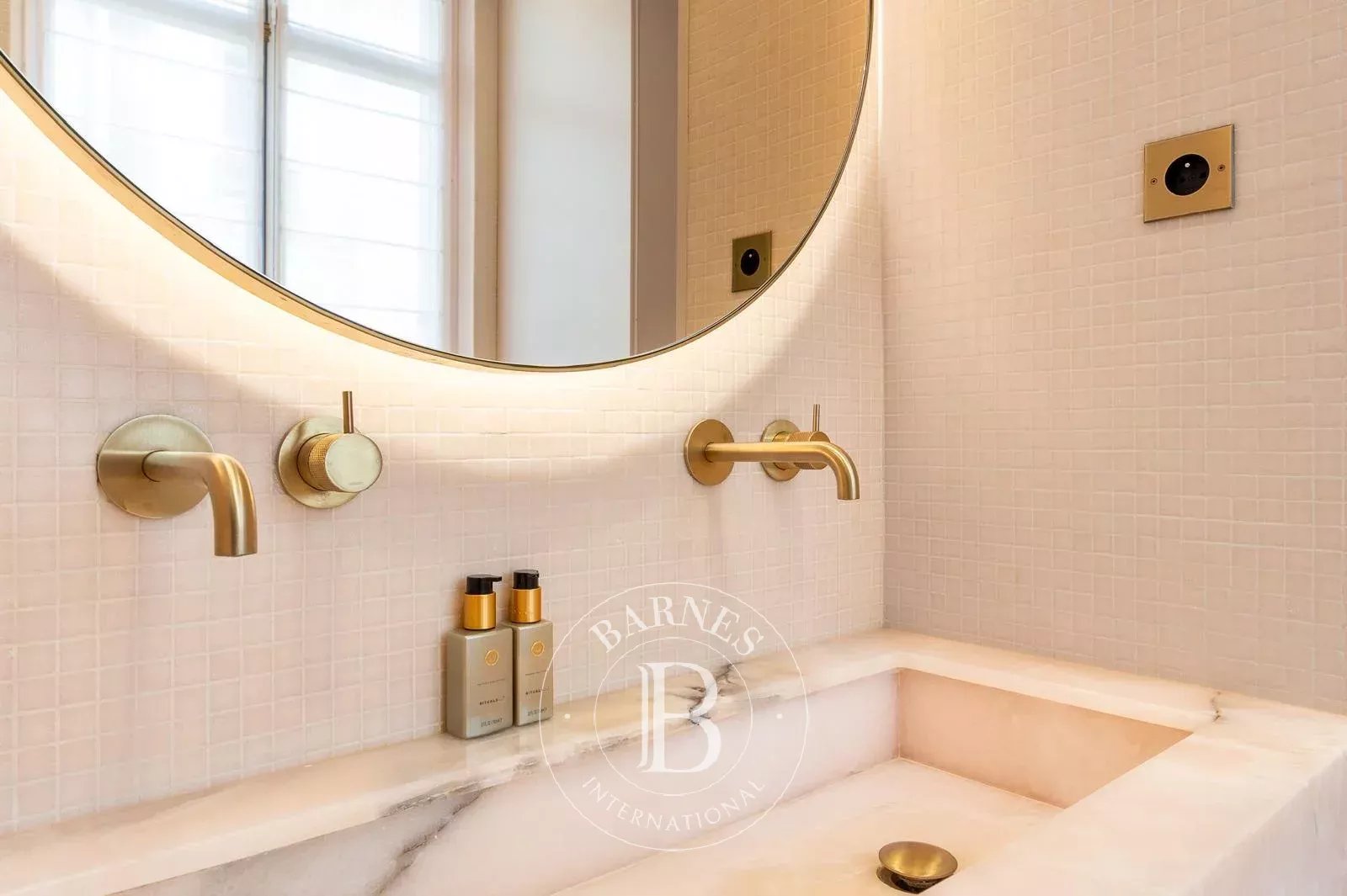 Daire Paris 16ème - picture 18