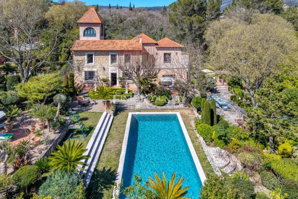 Villa for sale in Grasse — Villa for sale in Grasse