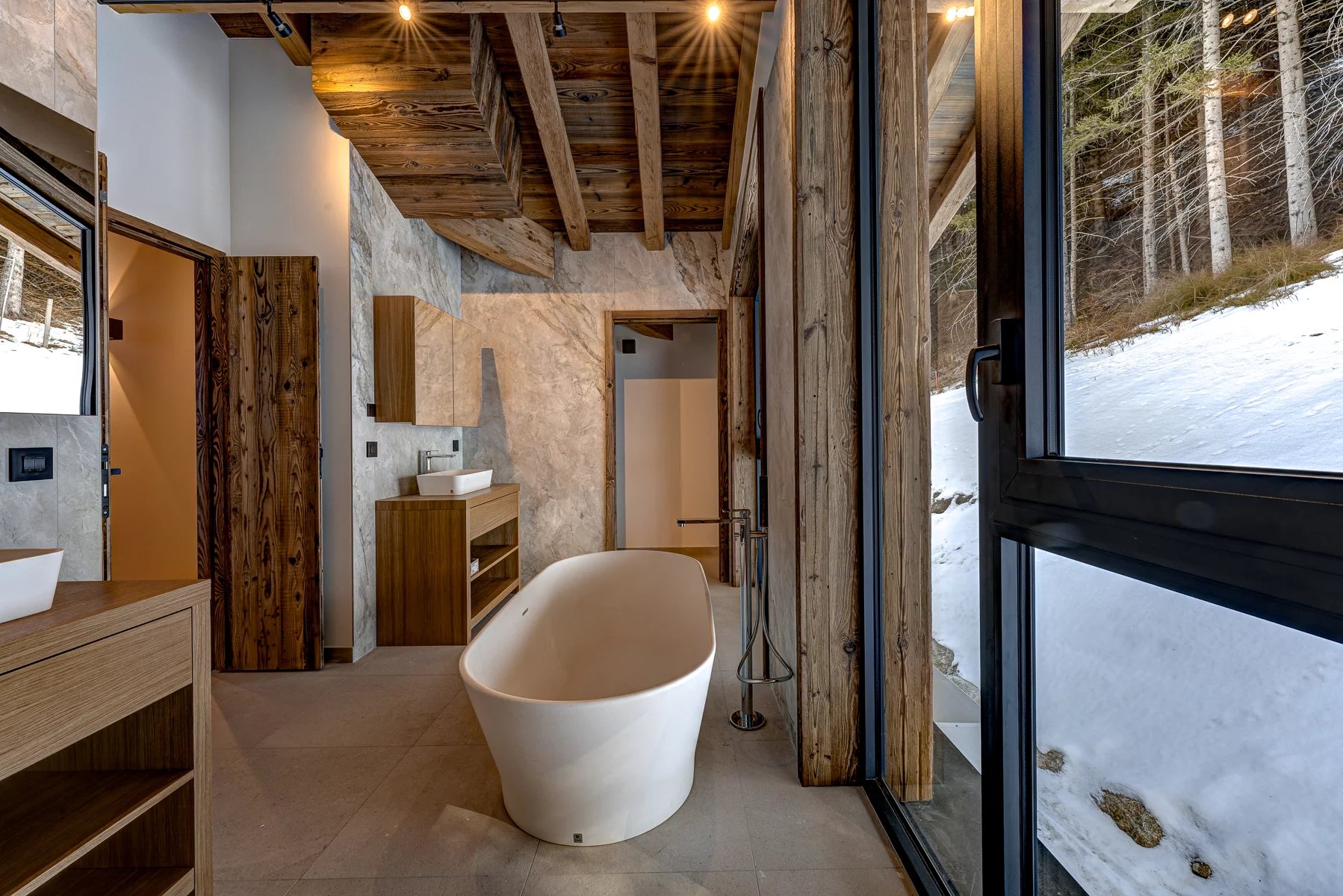 Photo of CHAMONIX – A recently completed, luxury 5-bedroom chalet with pool in le Lavancher