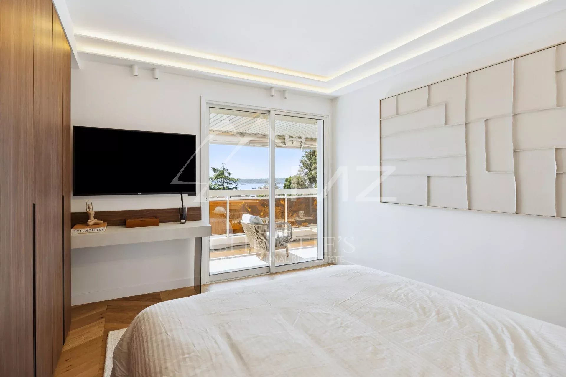 4 Bedroom Apartment/Flat's Image 6