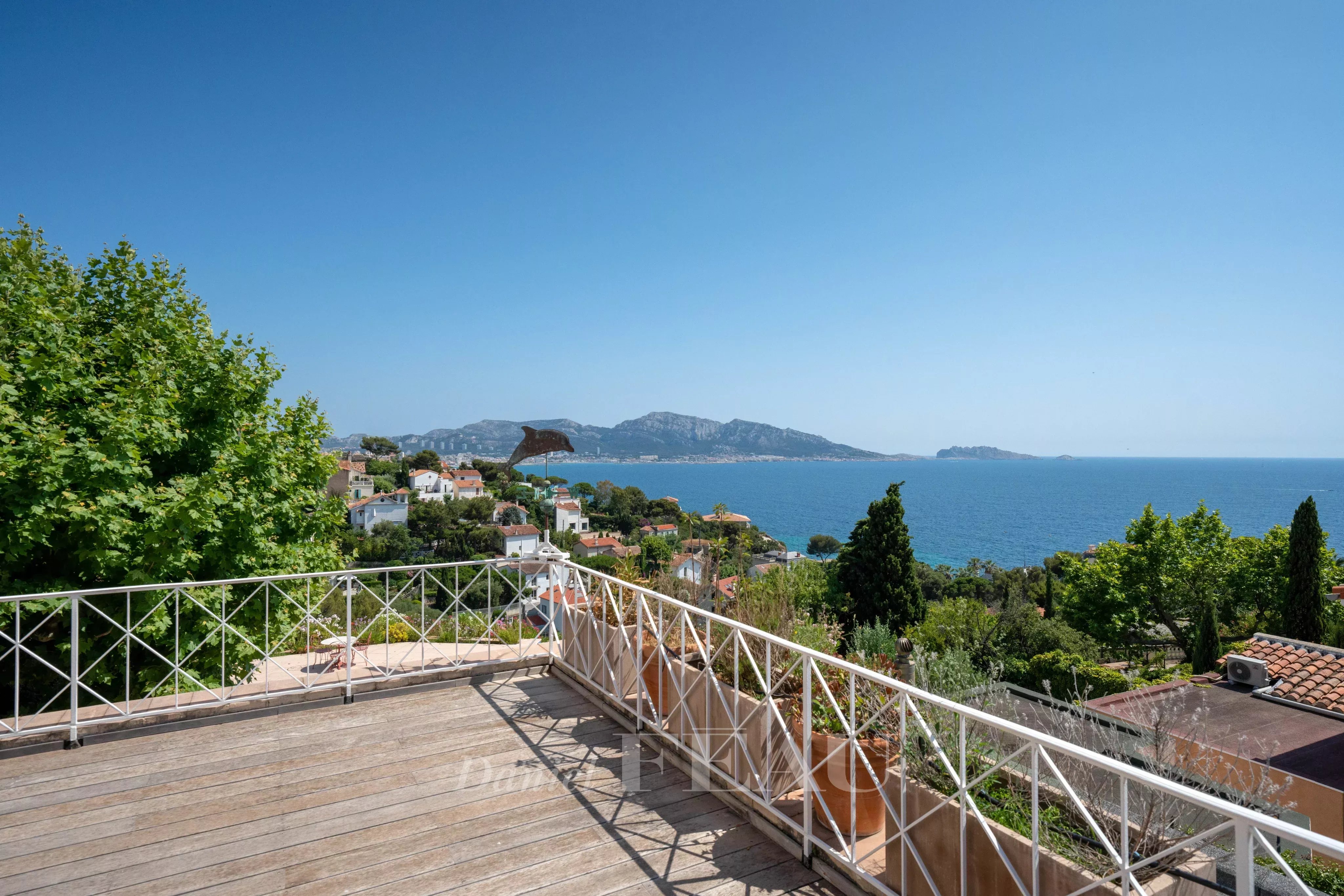 Sale House Marseille 7ème