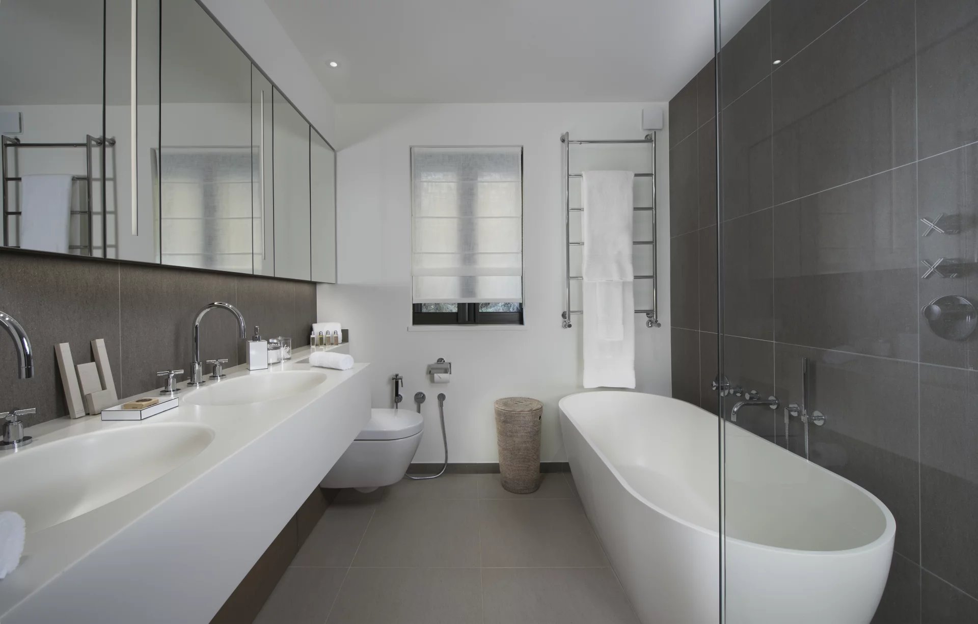 Waterfront villa with direct sea access in Saint-Tropez