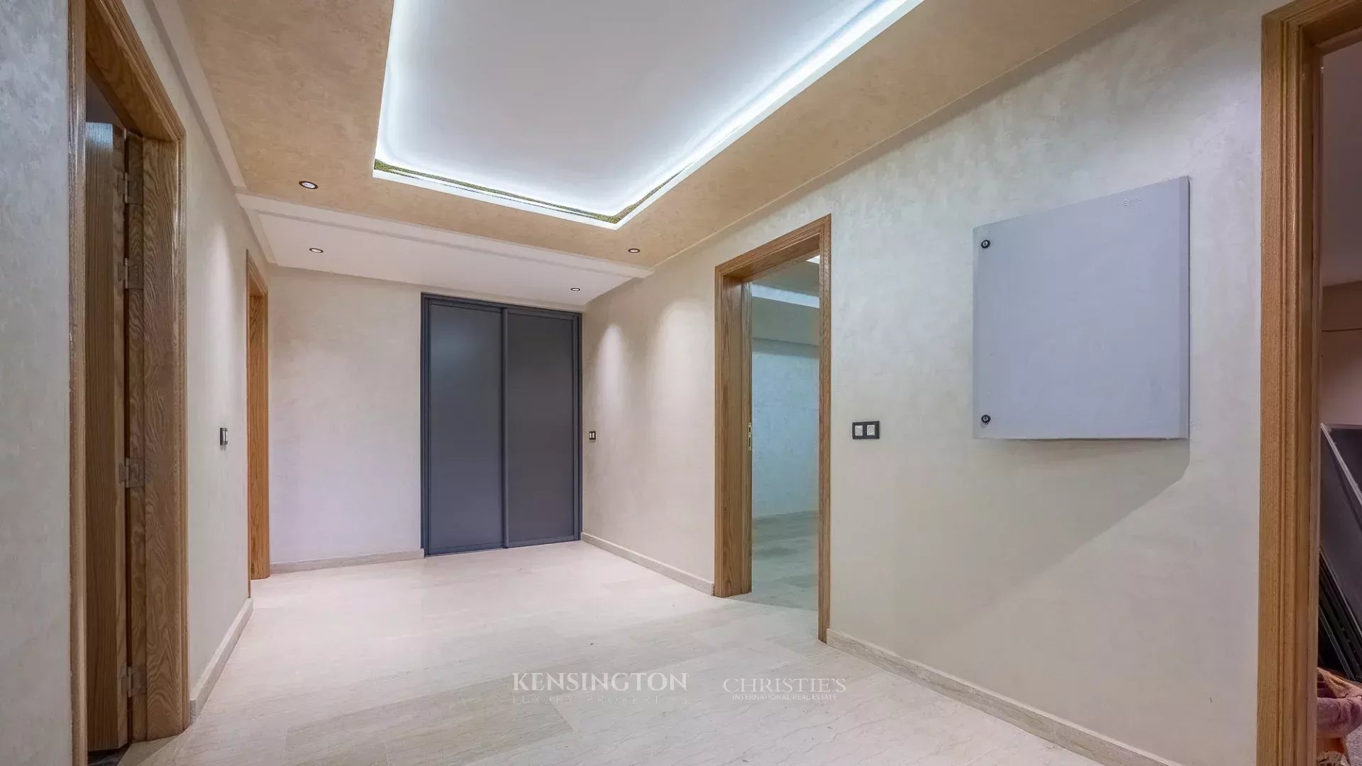 4 Bedroom Villa/Townhouse's Image 27