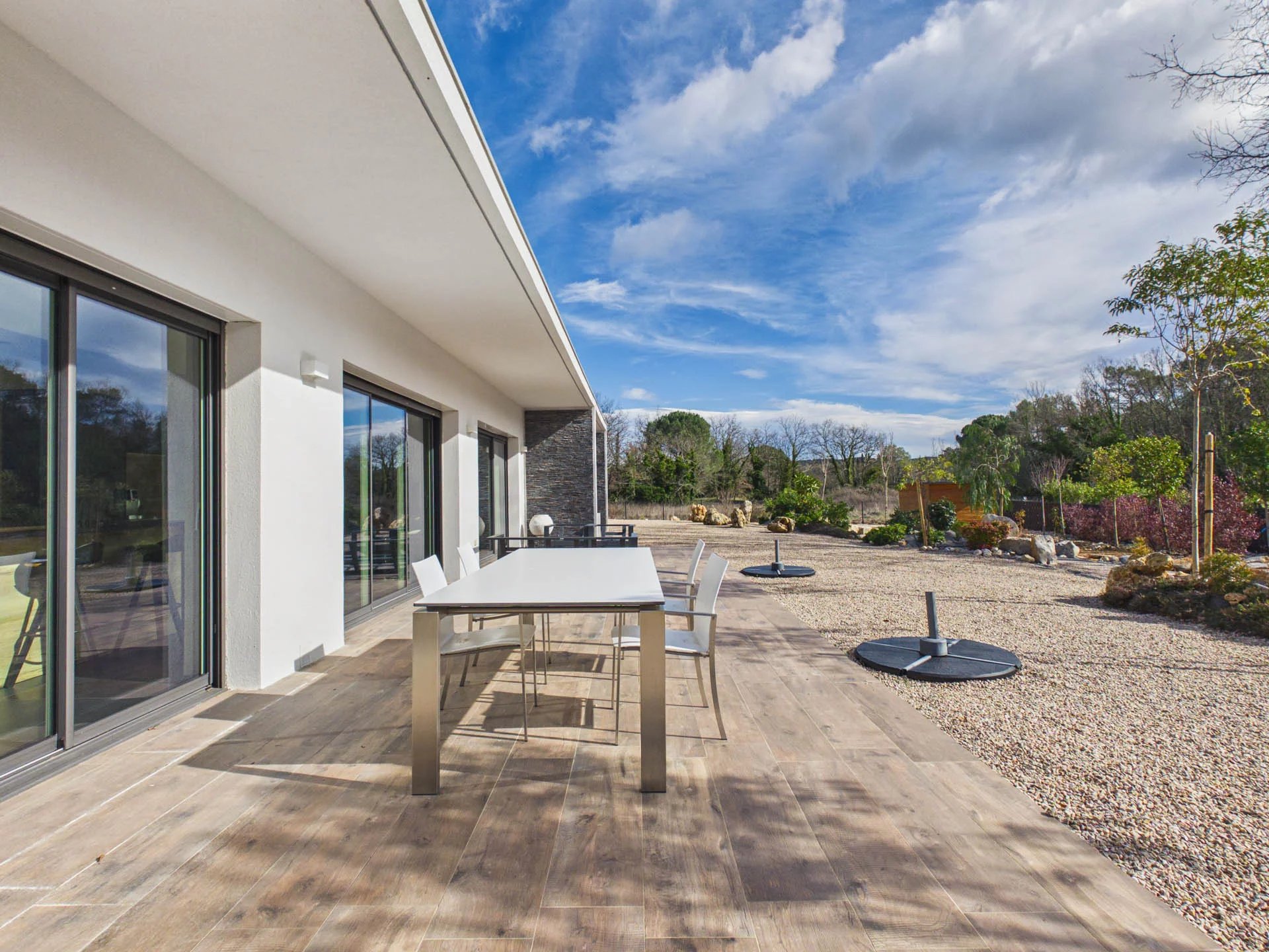 MODERN SINGLE-STOREY VILLA - FAYENCE