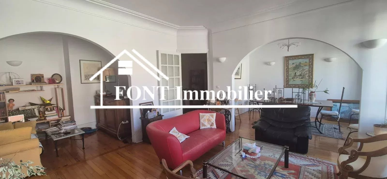 Agence immobilière de 