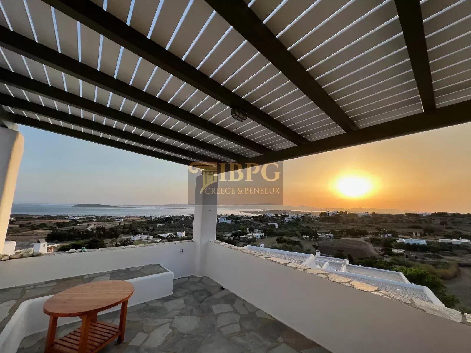 for rent House in Paros South Aegean 95m2 ,2000€