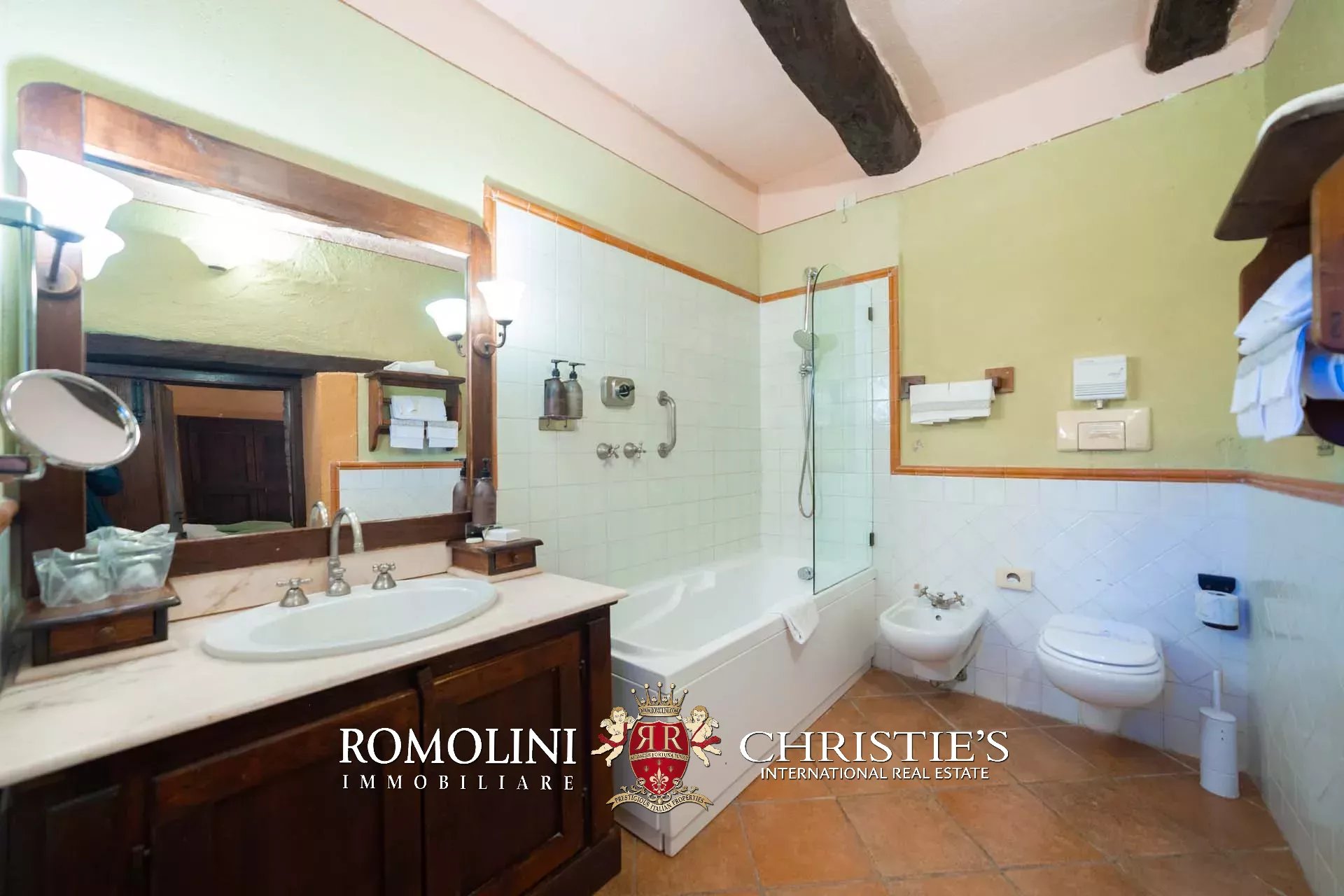 19 Bedroom Villa/Townhouse's Image 57