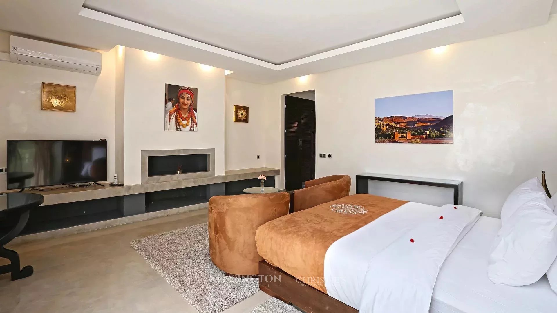 6 Bedroom Villa/Townhouse's Image 31