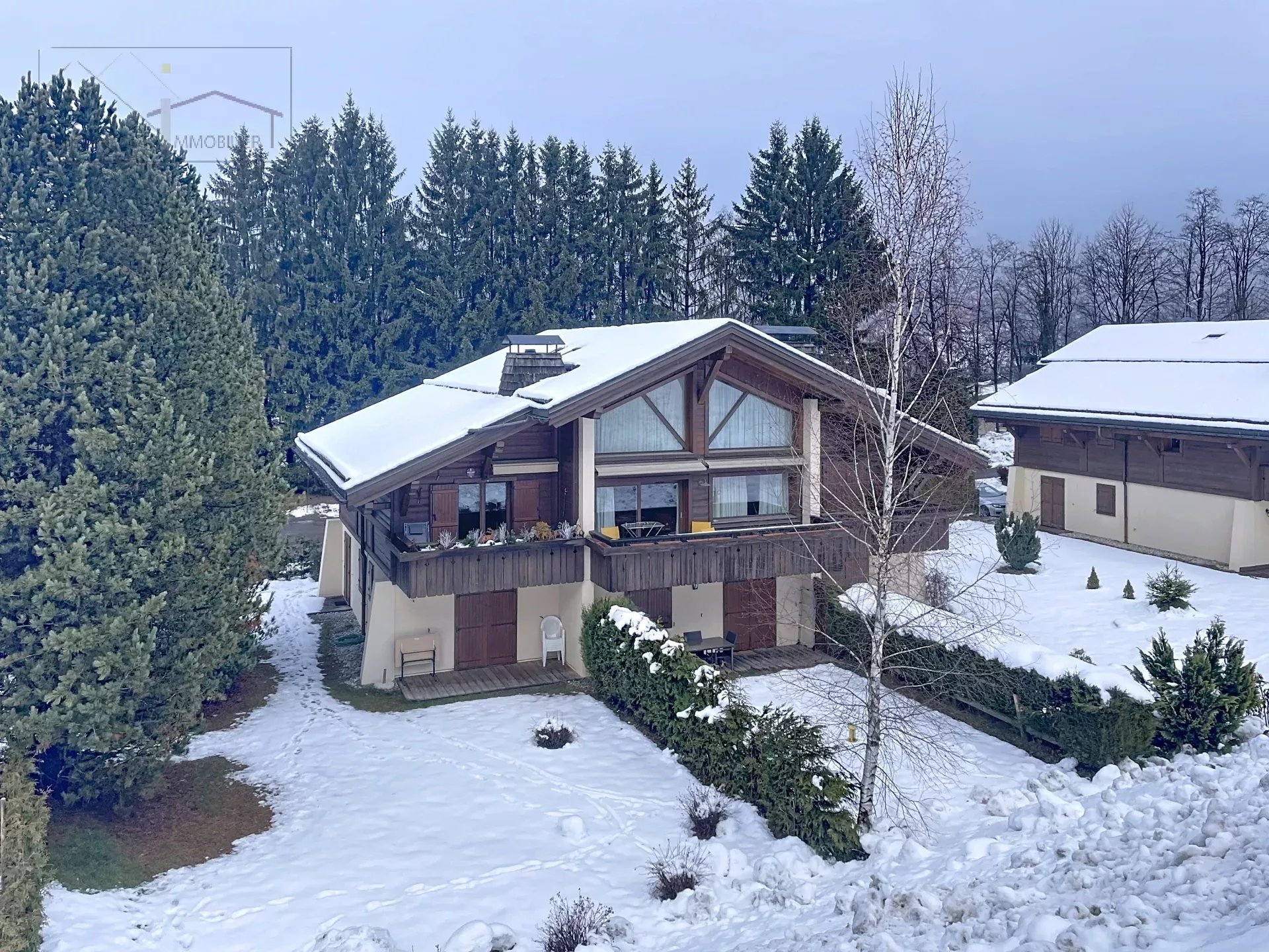 Photo of flat for sale with private garden