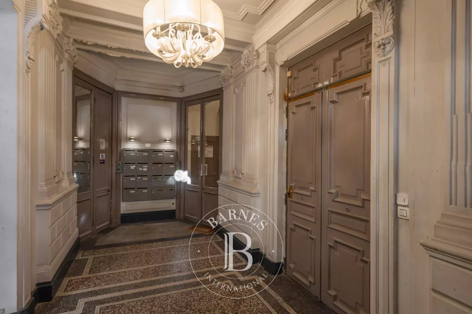 Paris  - Apartment 4 Bedrooms - picture 19