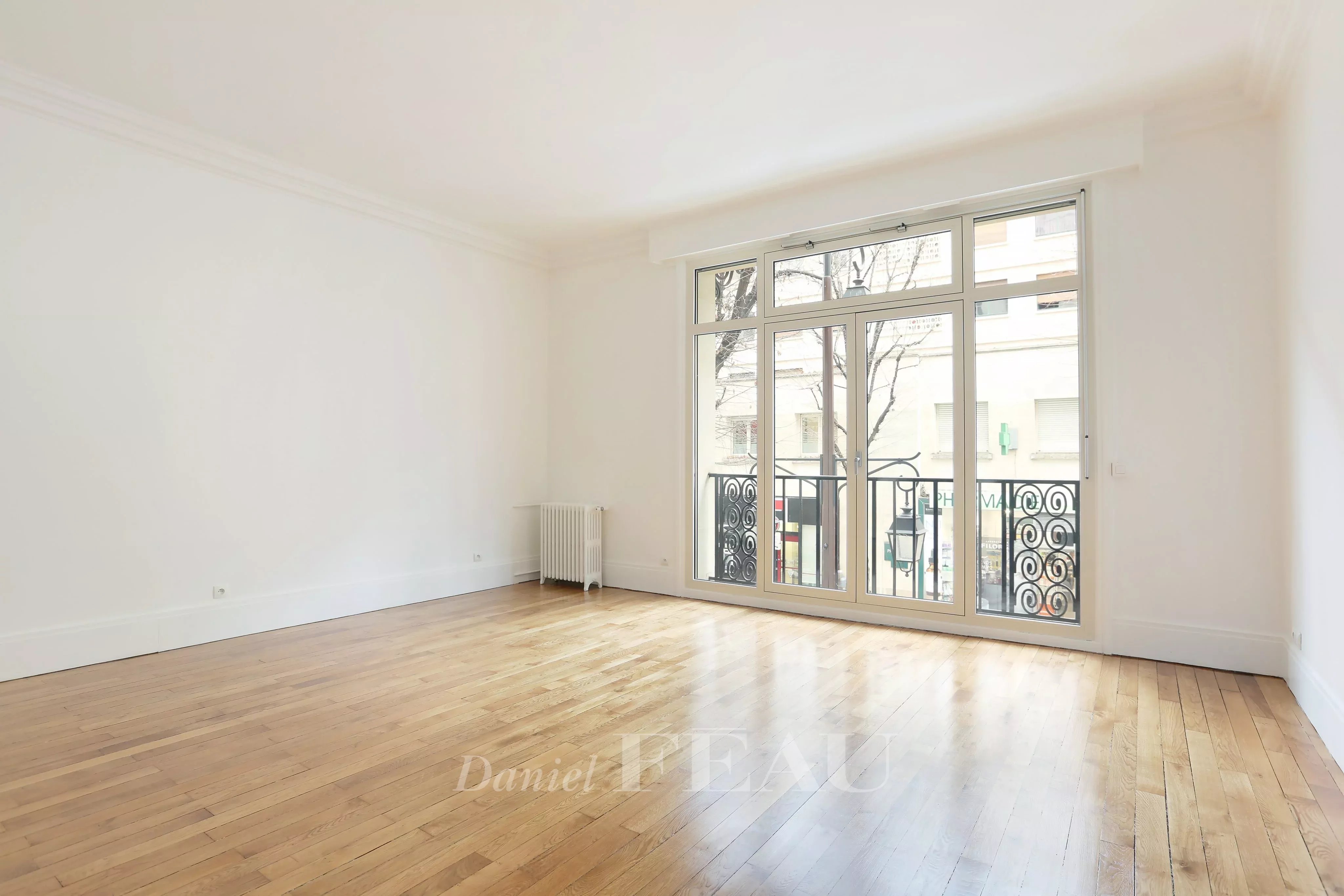 Neuilly-sur-Seine - Rue Ernest Deloison.