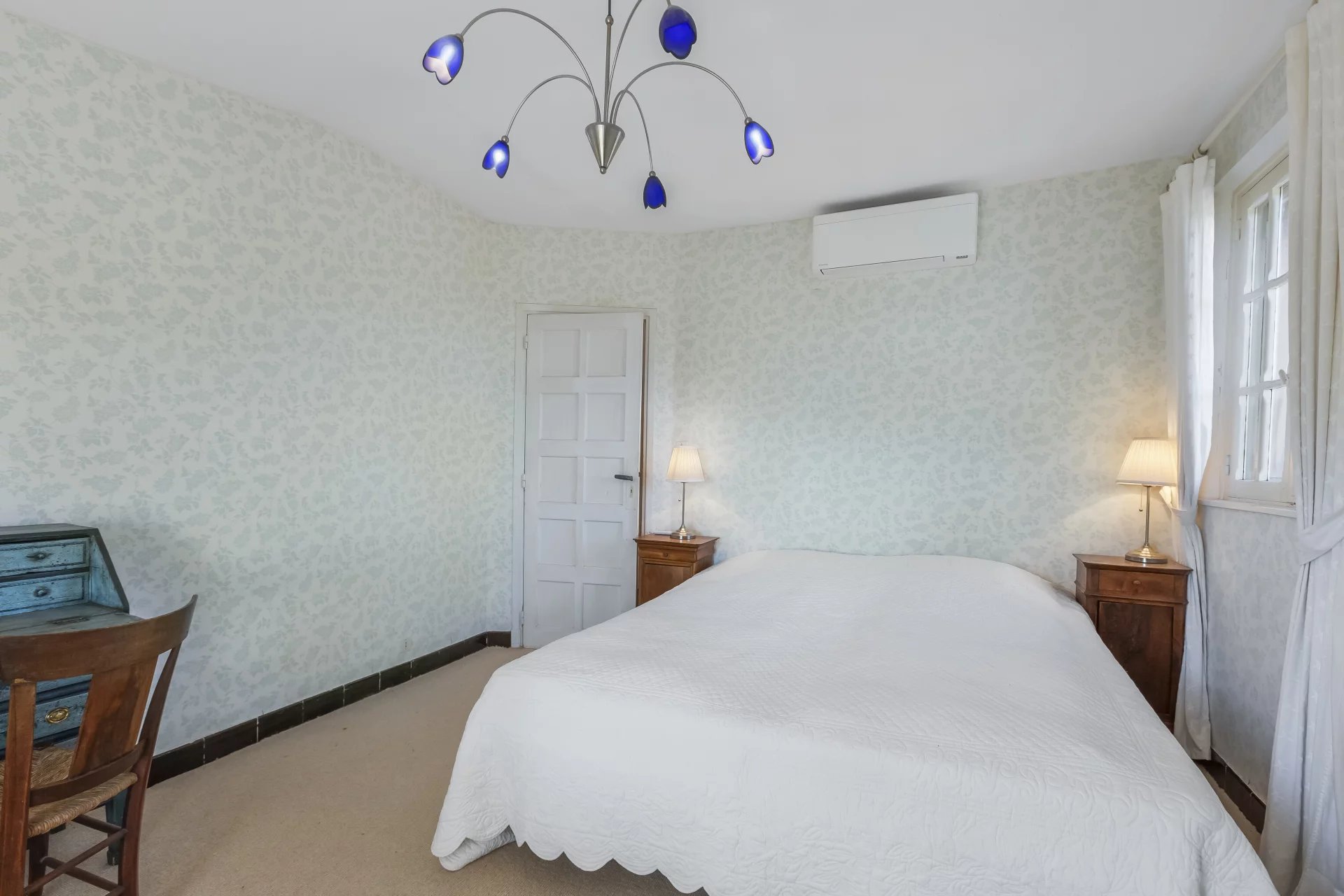 Beautiful house with swimming pool and large grounds - Grasse St Jacques Beautiful house with swimming pool and large grounds - Grasse St Jacques