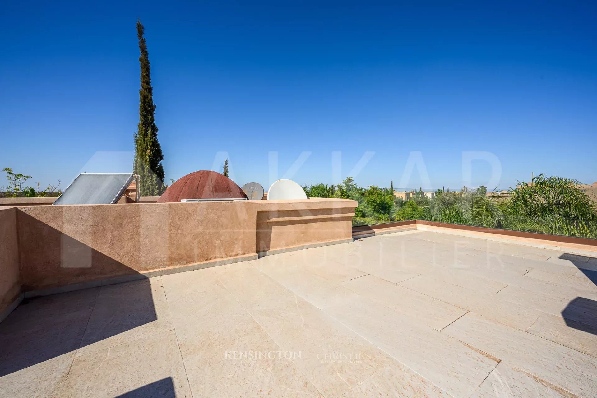 6 Bedroom Villa/Townhouse's Image 32