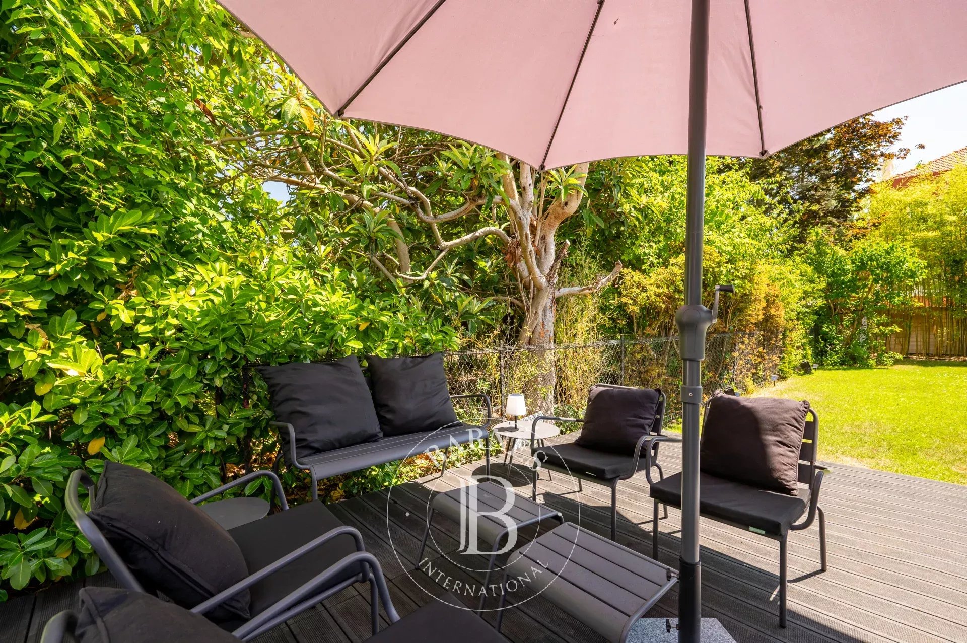 Maison Colombes  -  ref 87168396 (picture 1)