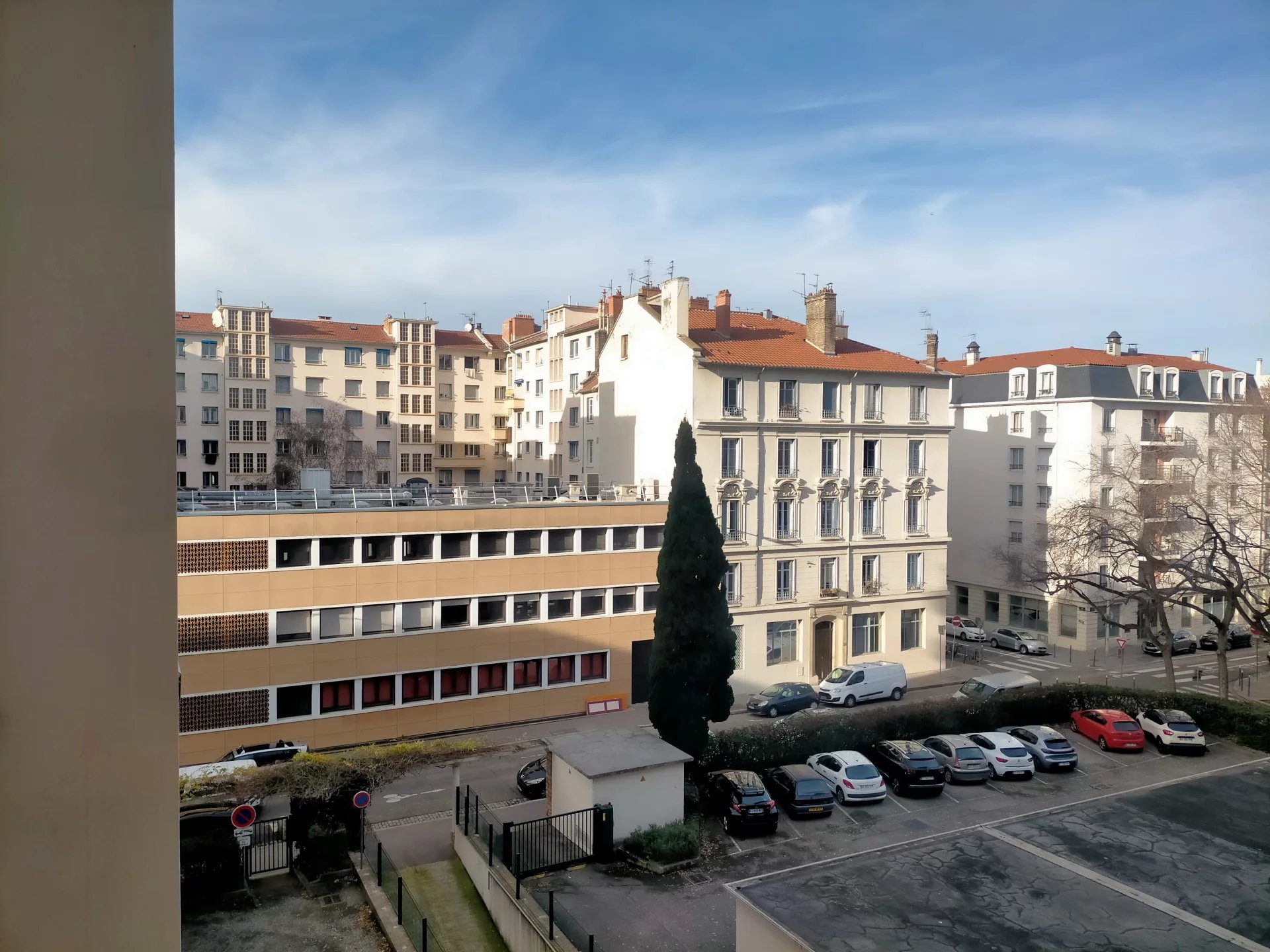 480951 Location Lyon 7ème