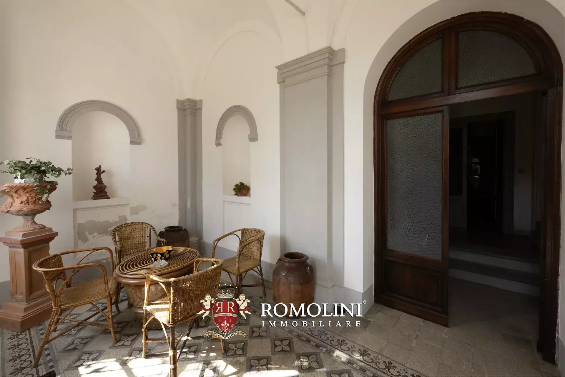 17 Bedroom Villa/Townhouse's Image 7