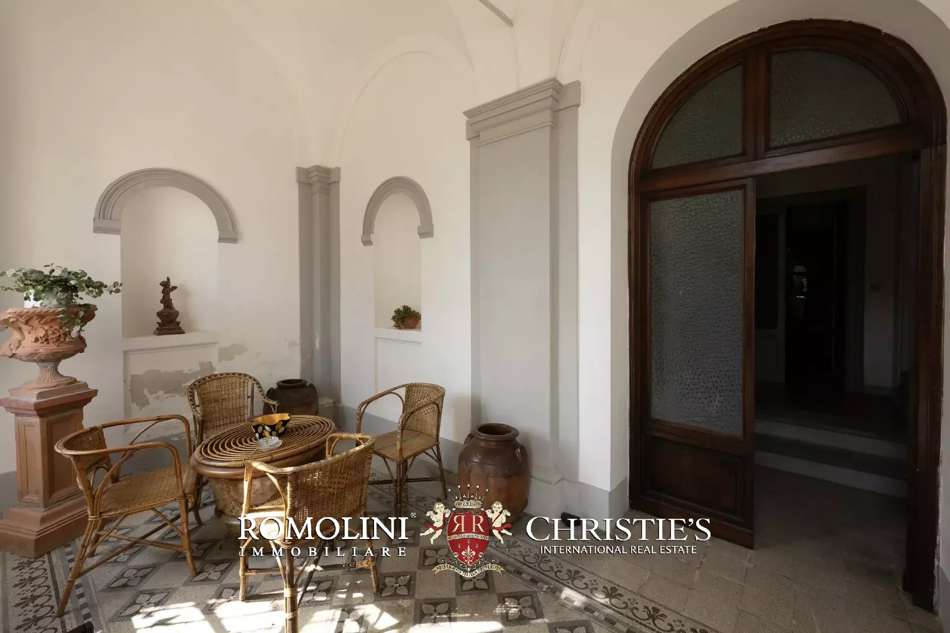 17 Bedroom Villa/Townhouse's Image 7