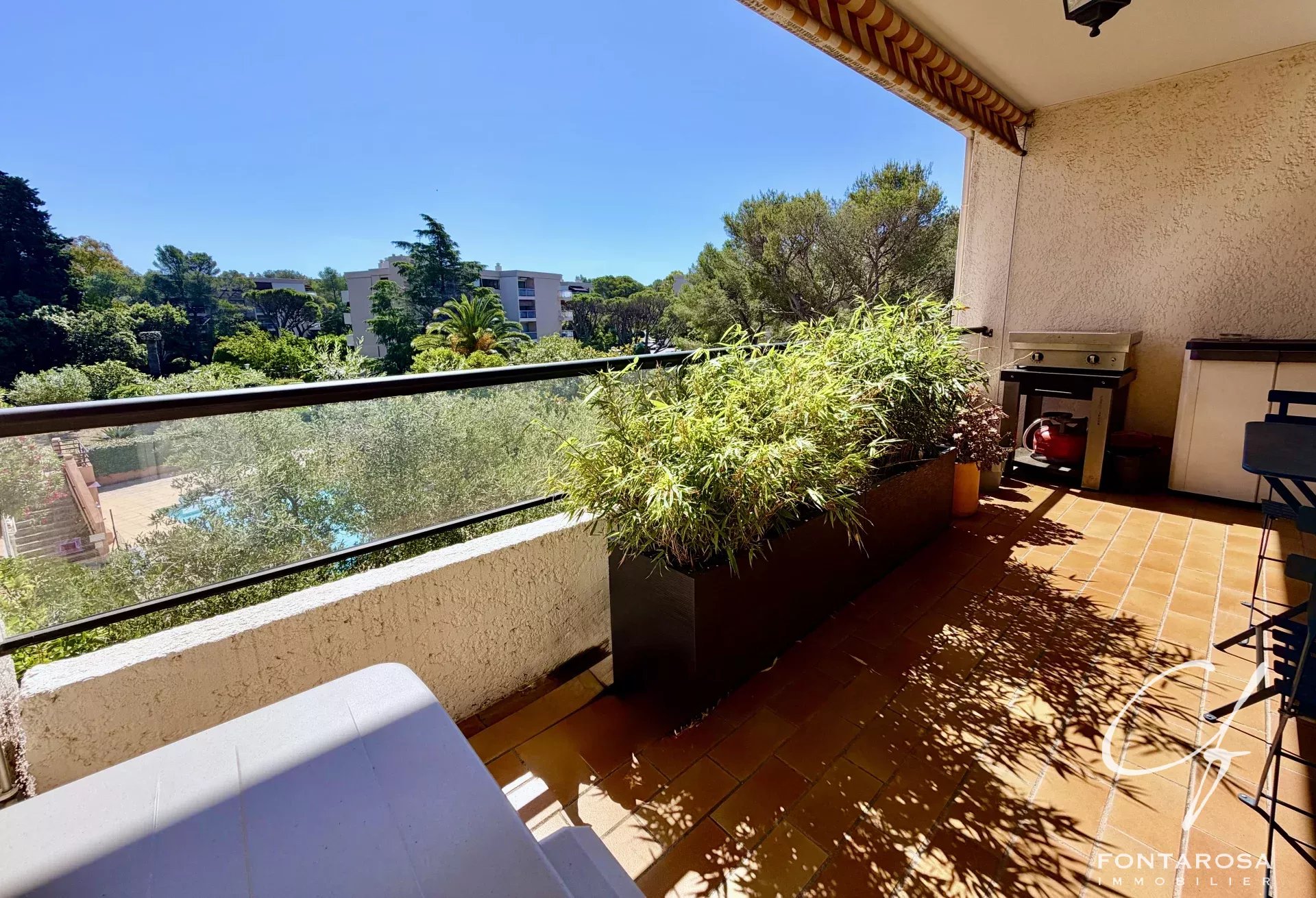Sale Apartment Saint-Raphaël