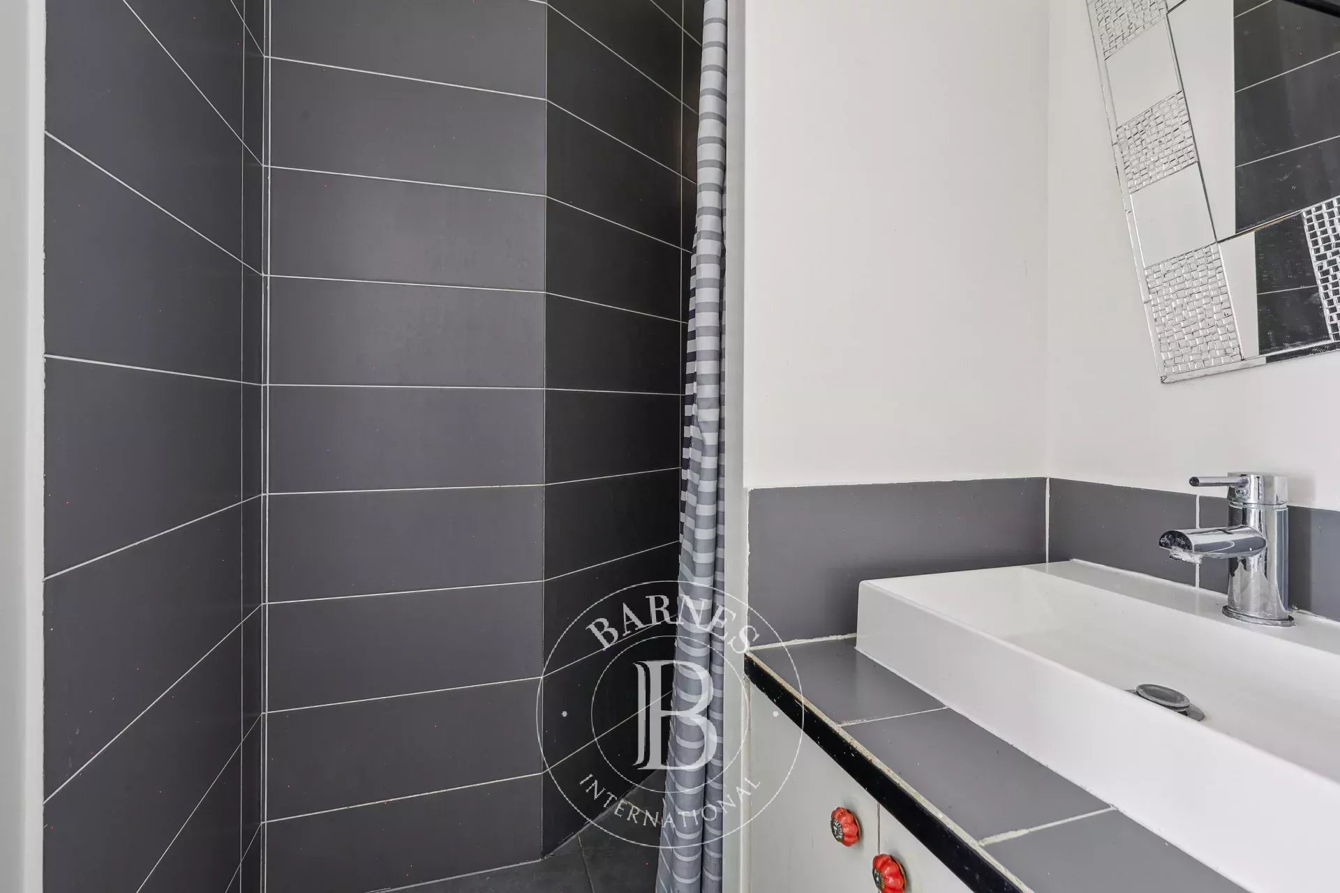 Daire Paris 7ème - picture 14