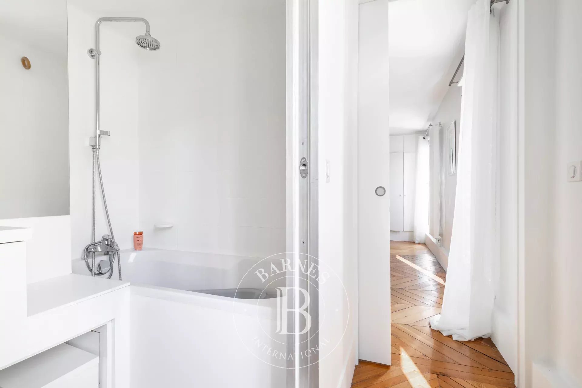 Daire Paris 9ème - picture 19