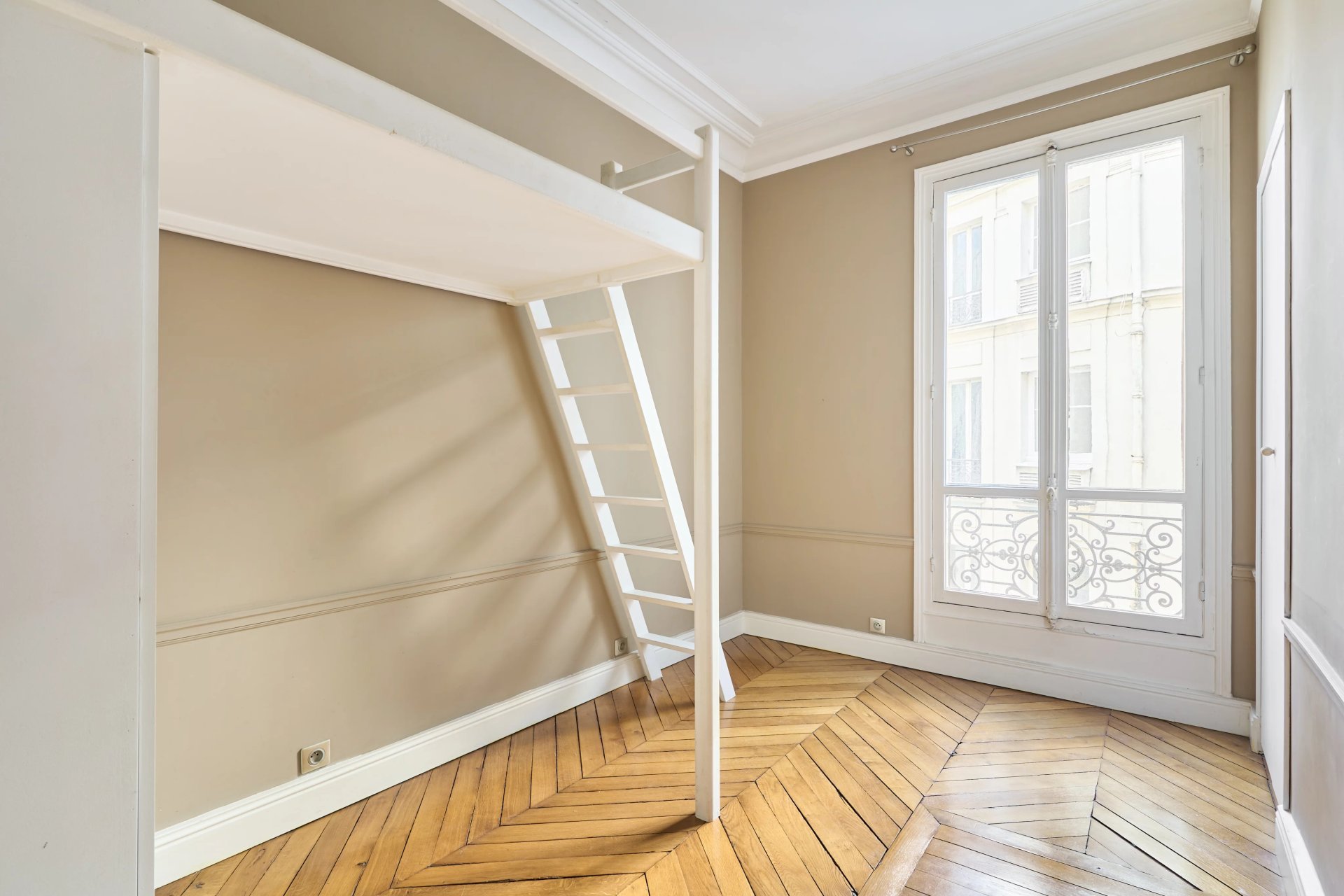 4 Bedroom Apartment/Flat's Image 9