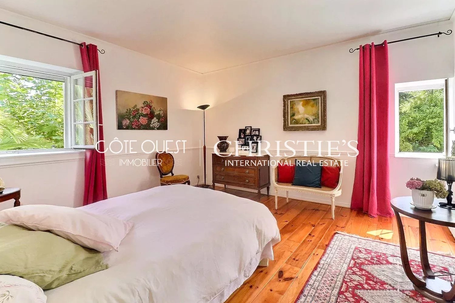 7 Bedroom Villa/Townhouse's Image 6
