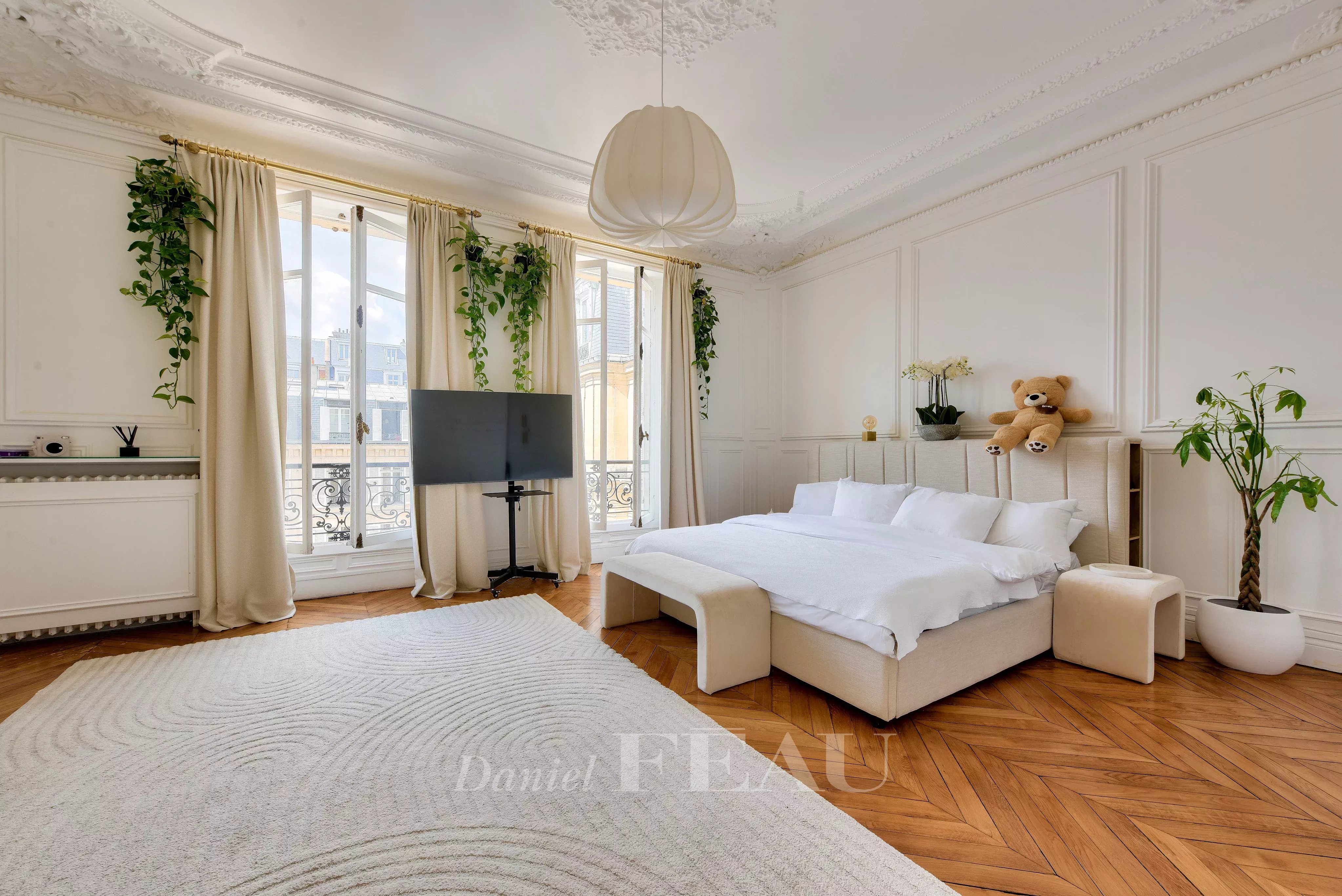 Location Appartement Paris 8ème