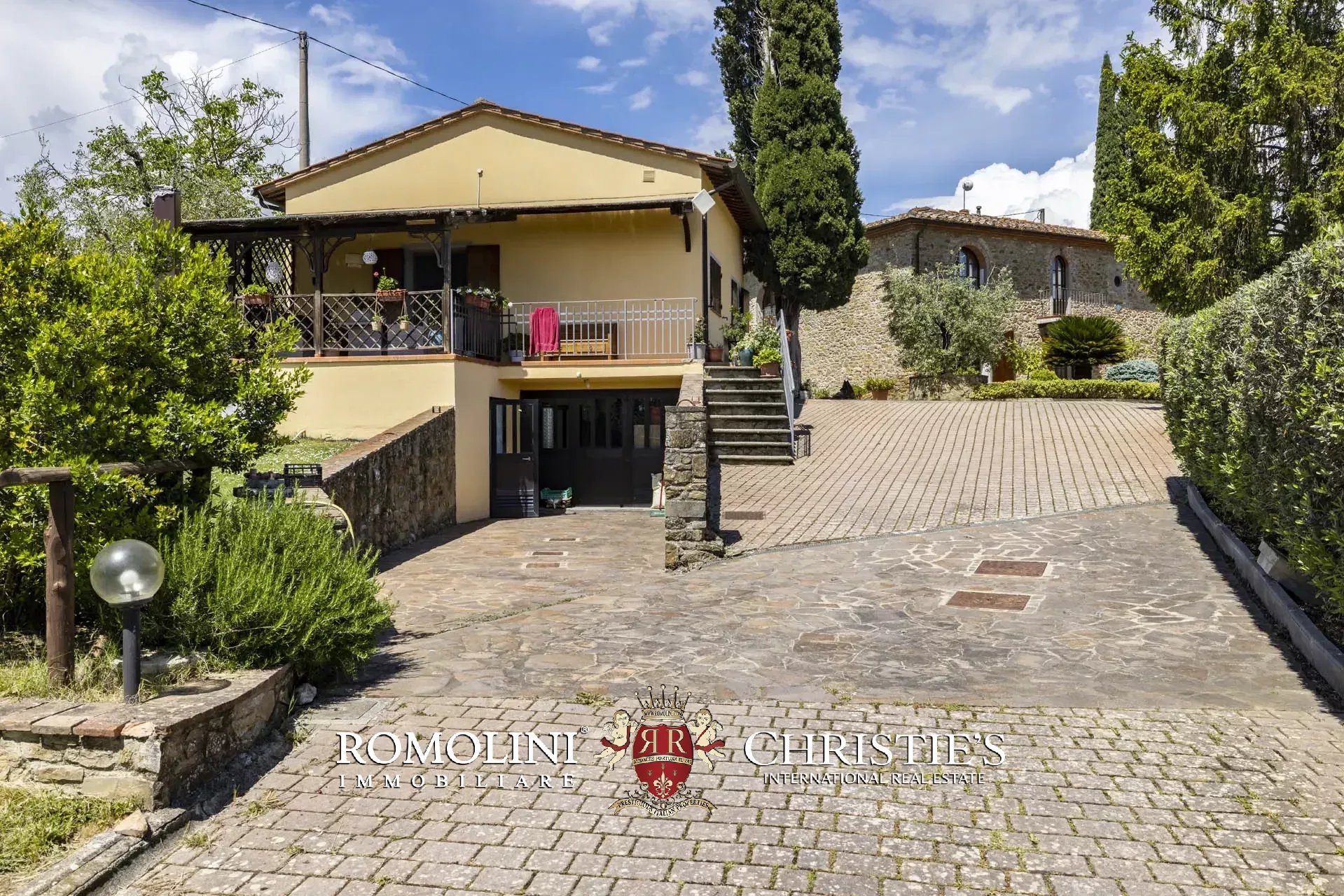 5 Bedroom Villa/Townhouse's Image 23