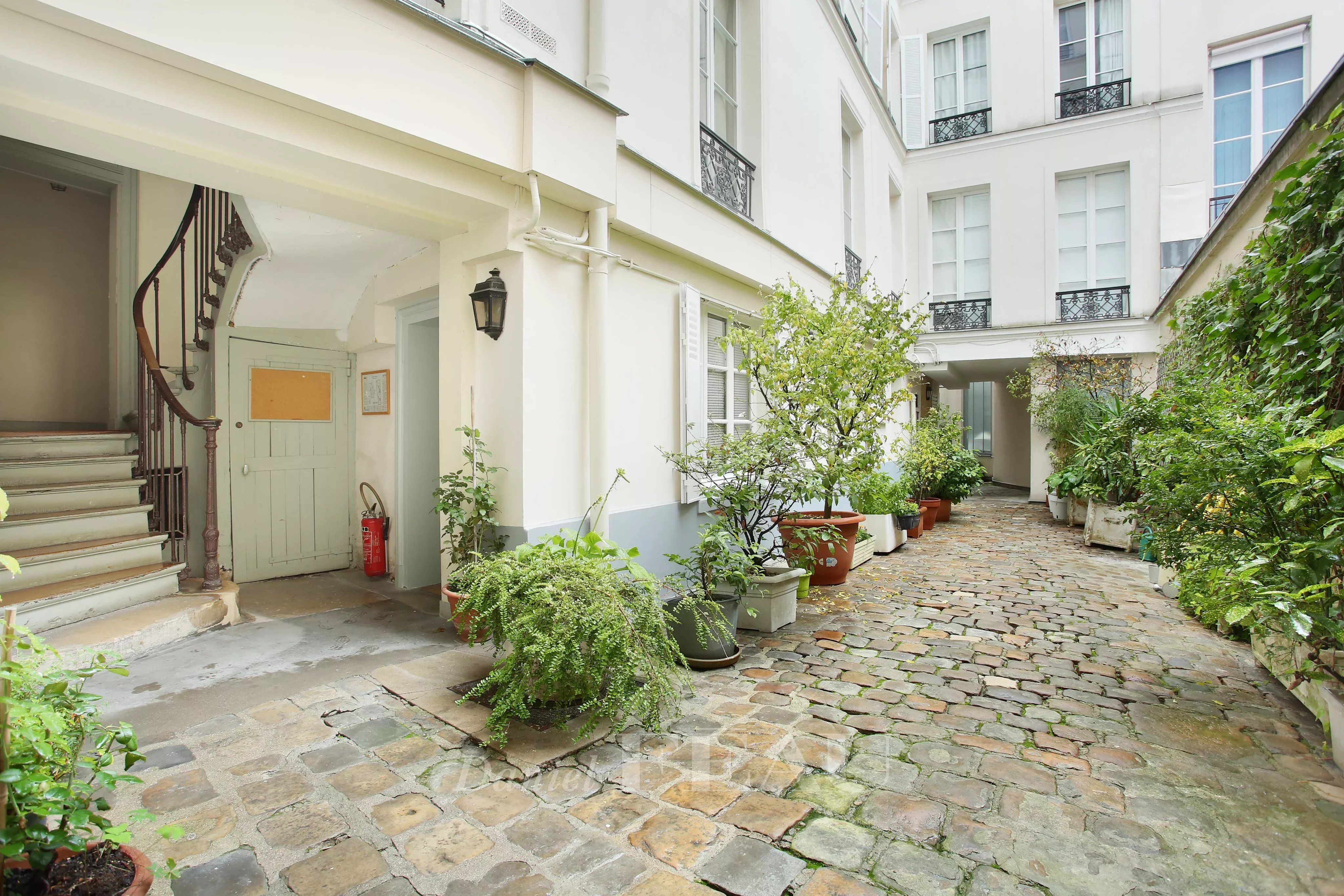Rental Apartment Paris 6th