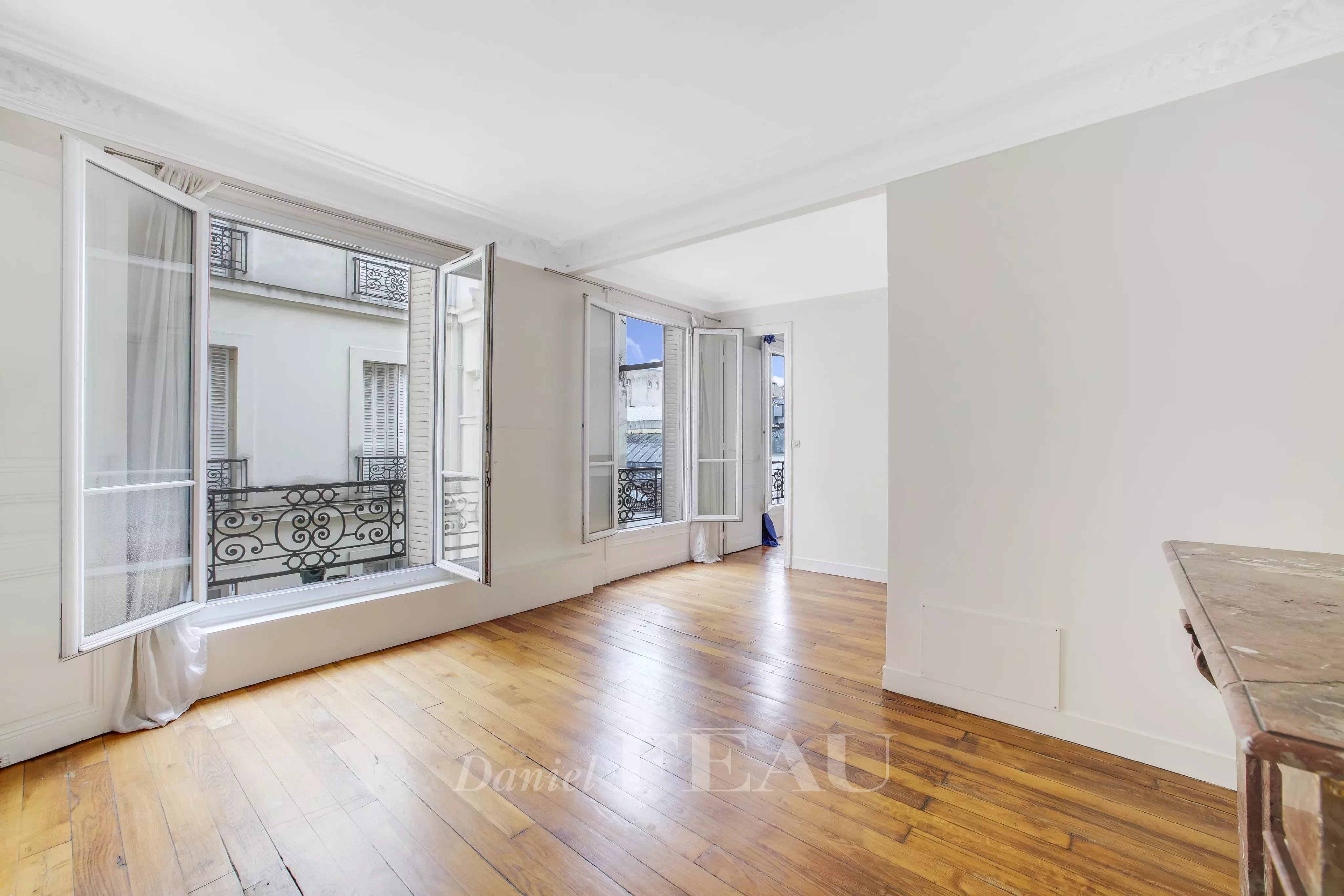 Paris 10th District –  An ideal pied a terre