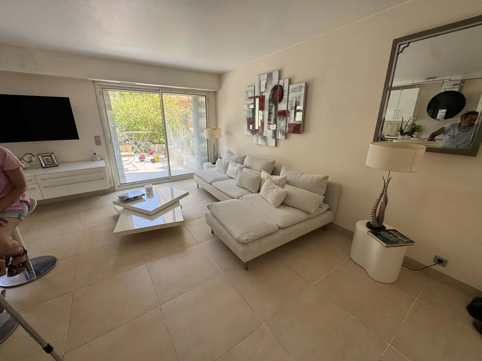 Cannes vente 3 pièces en rez de jardin