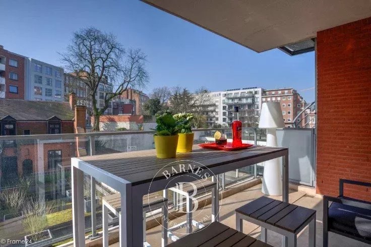 Avenue Louise - Appartement meublé 2ch + terrasse